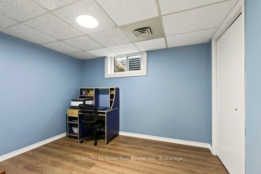 85 Waterford Drive Property Photo 34