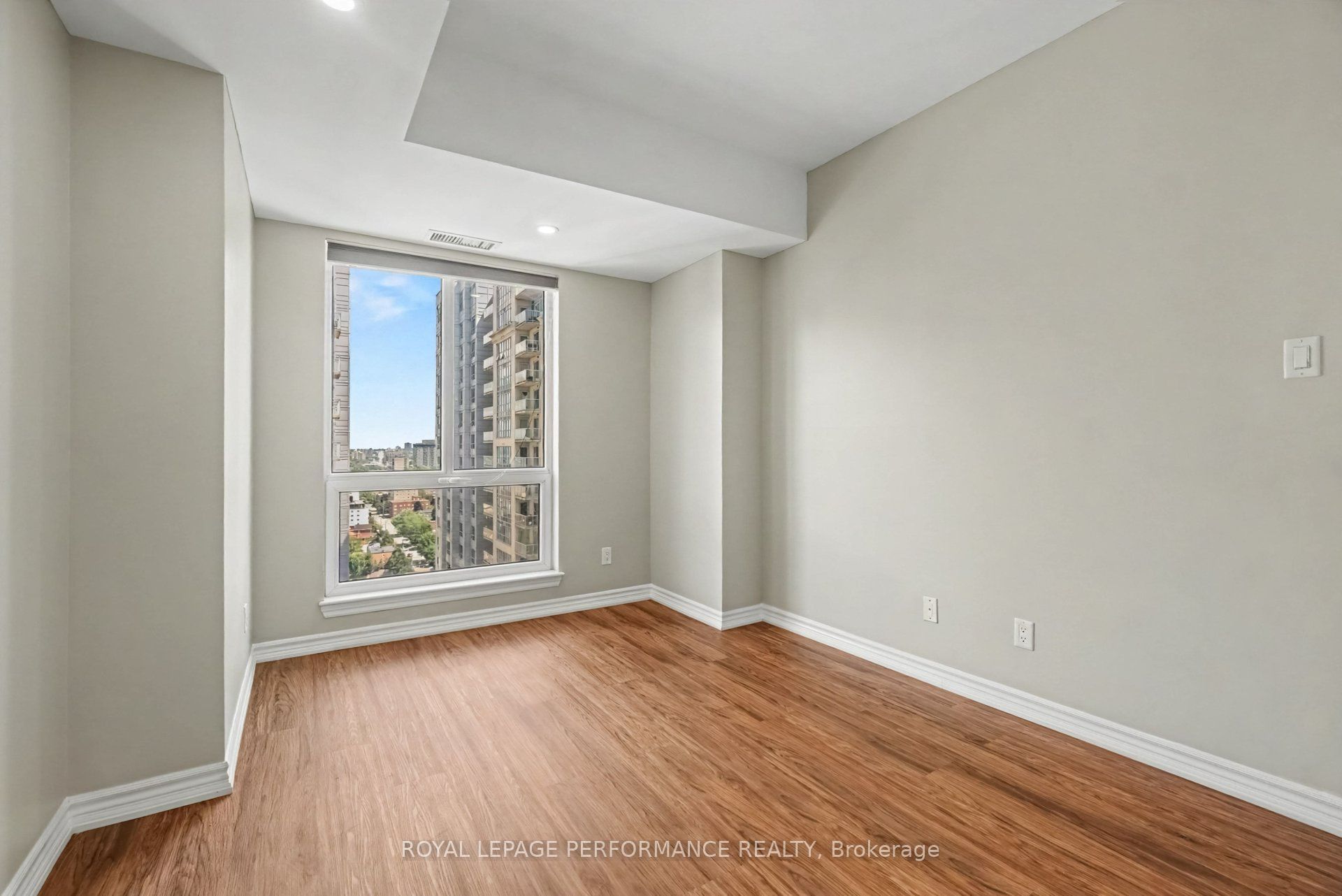 234 Rideau Street 2205 Property Photo 15