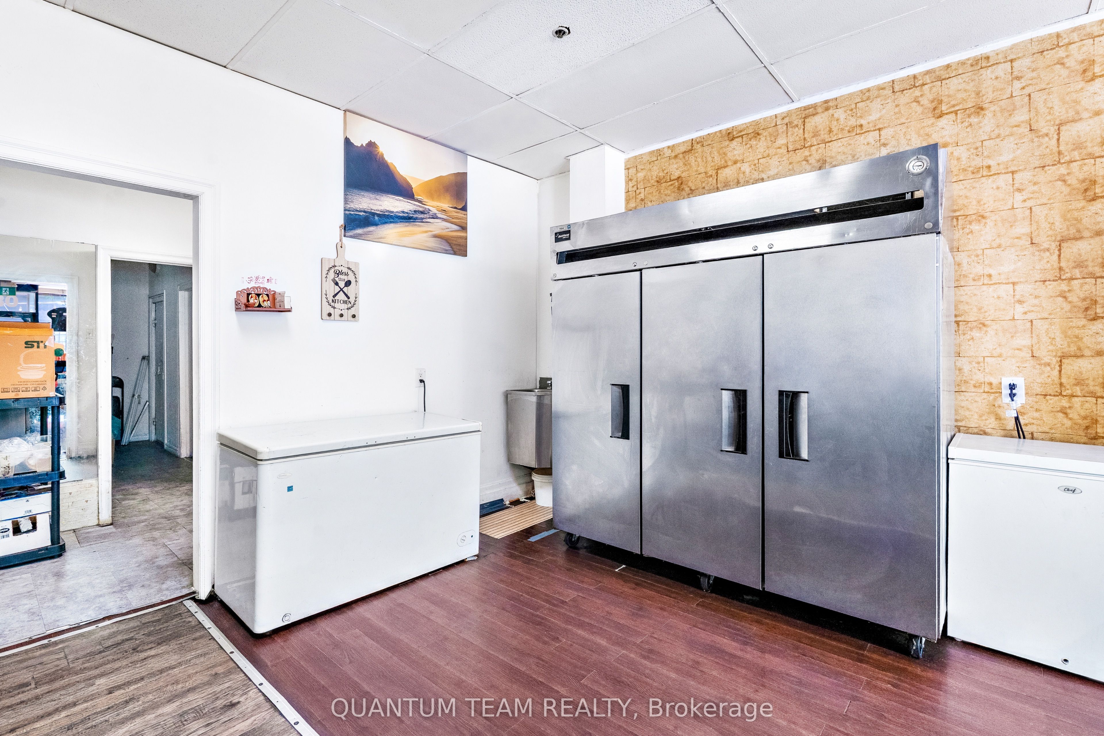 80 St Paul Street Property Photo 11