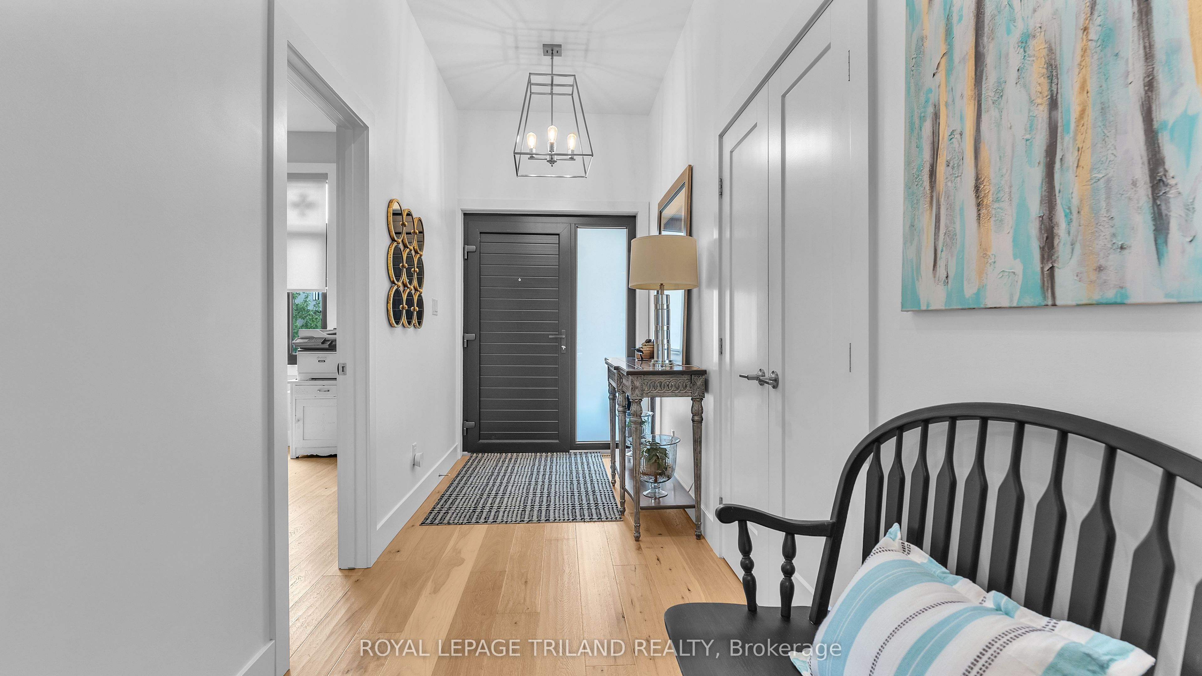 2400 Red Thorne Avenue Property Photo 8