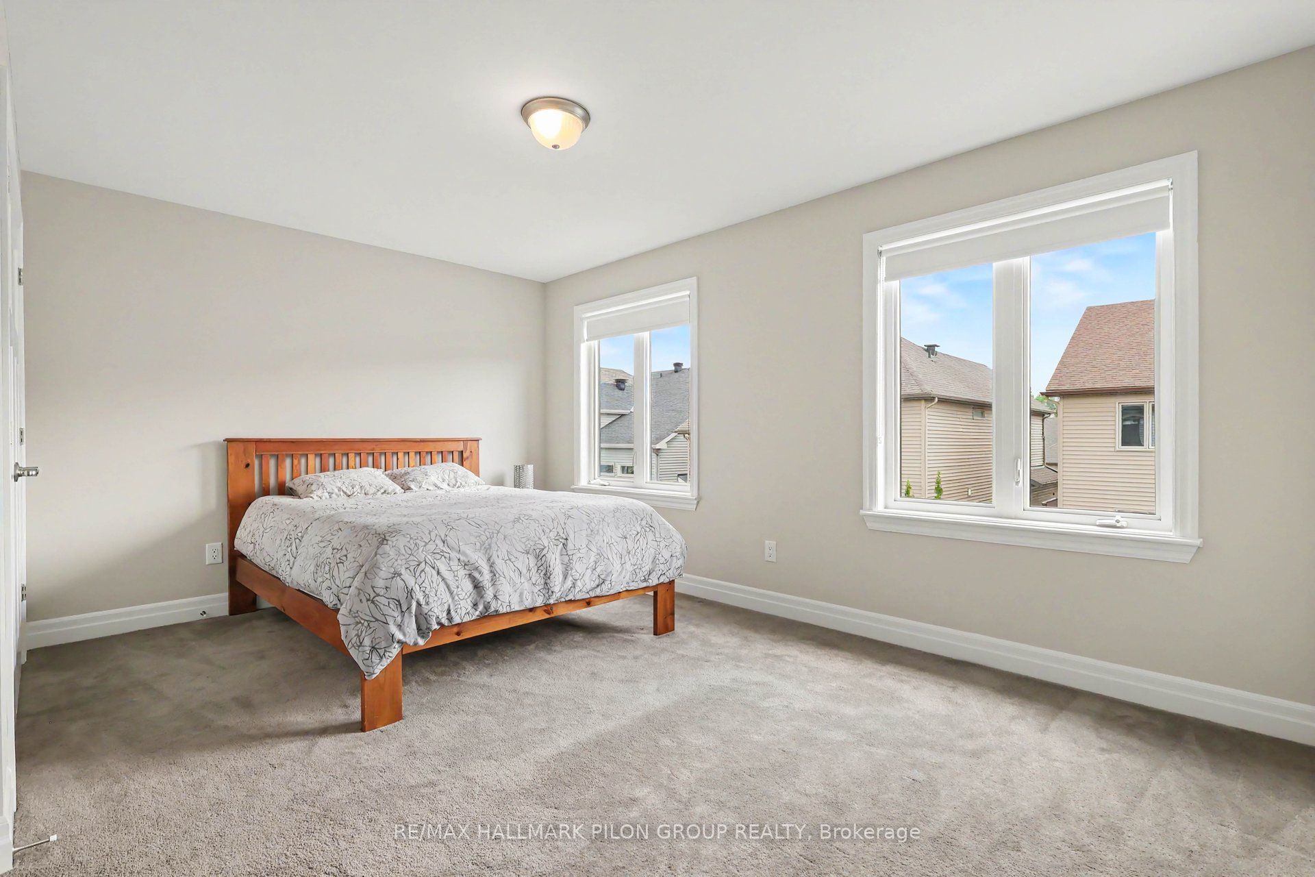 260 Shinleaf Crescent Property Photo 21