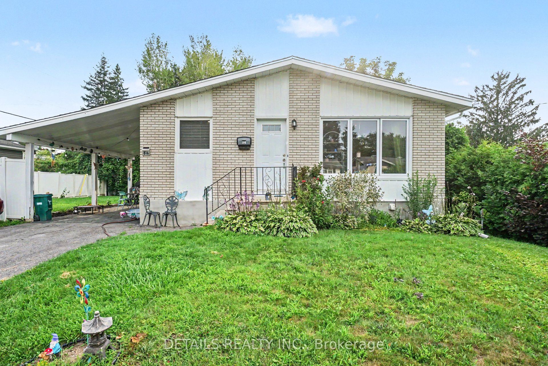 816 Willow Avenue Property Photo 1