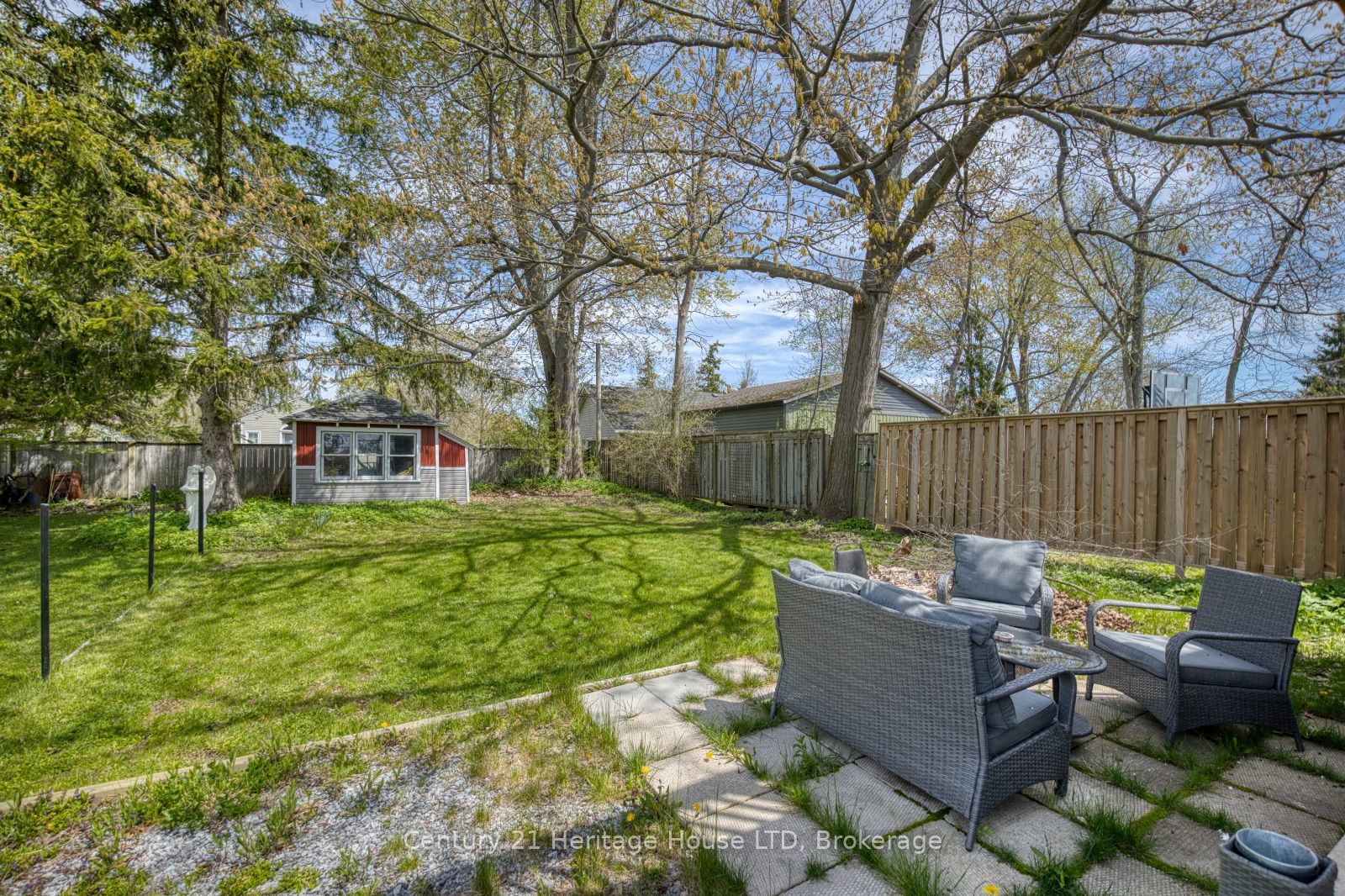 3054 Thunder Bay Road Property Photo 6