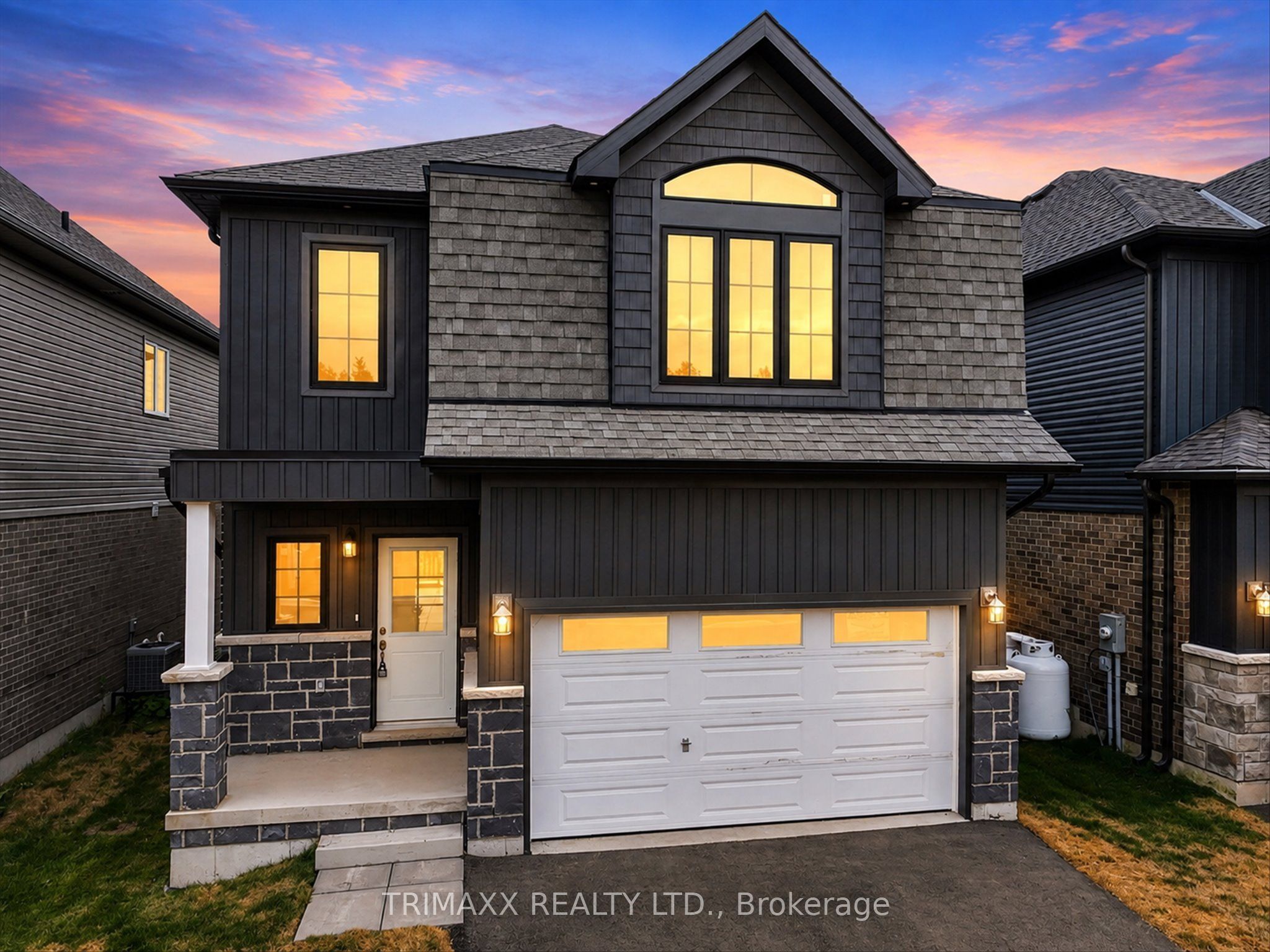 56 Hillcroft Way Property Photo 1
