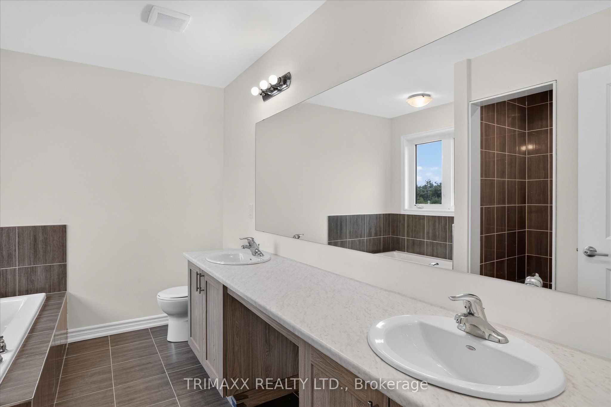 56 Hillcroft Way Property Photo 26