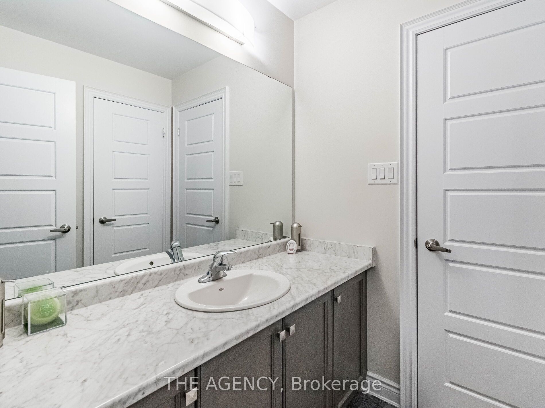 8779 Chickory Trail Property Photo 41