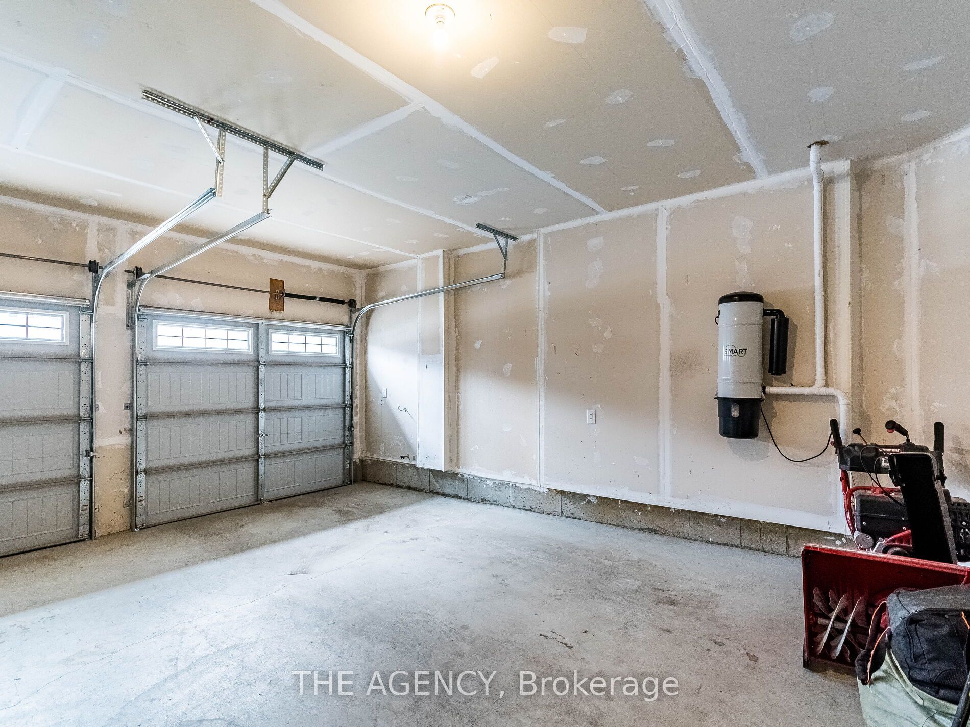 8779 Chickory Trail Property Photo 48