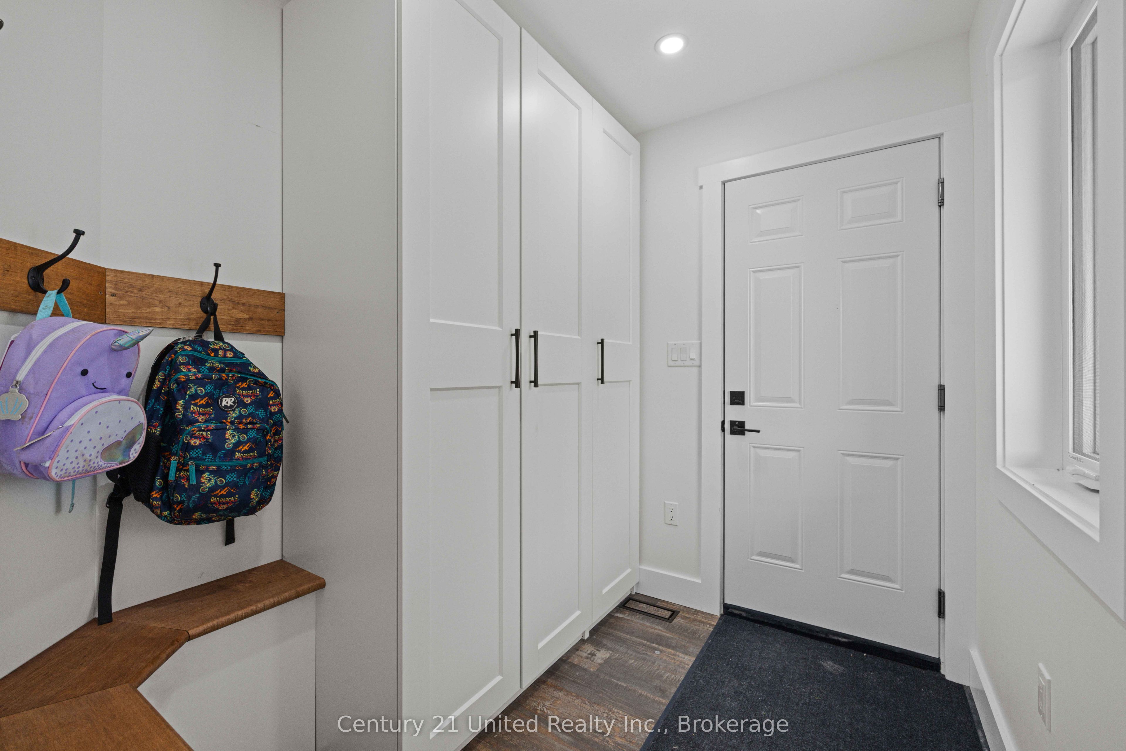 27 Awbrie Lane Property Photo 39