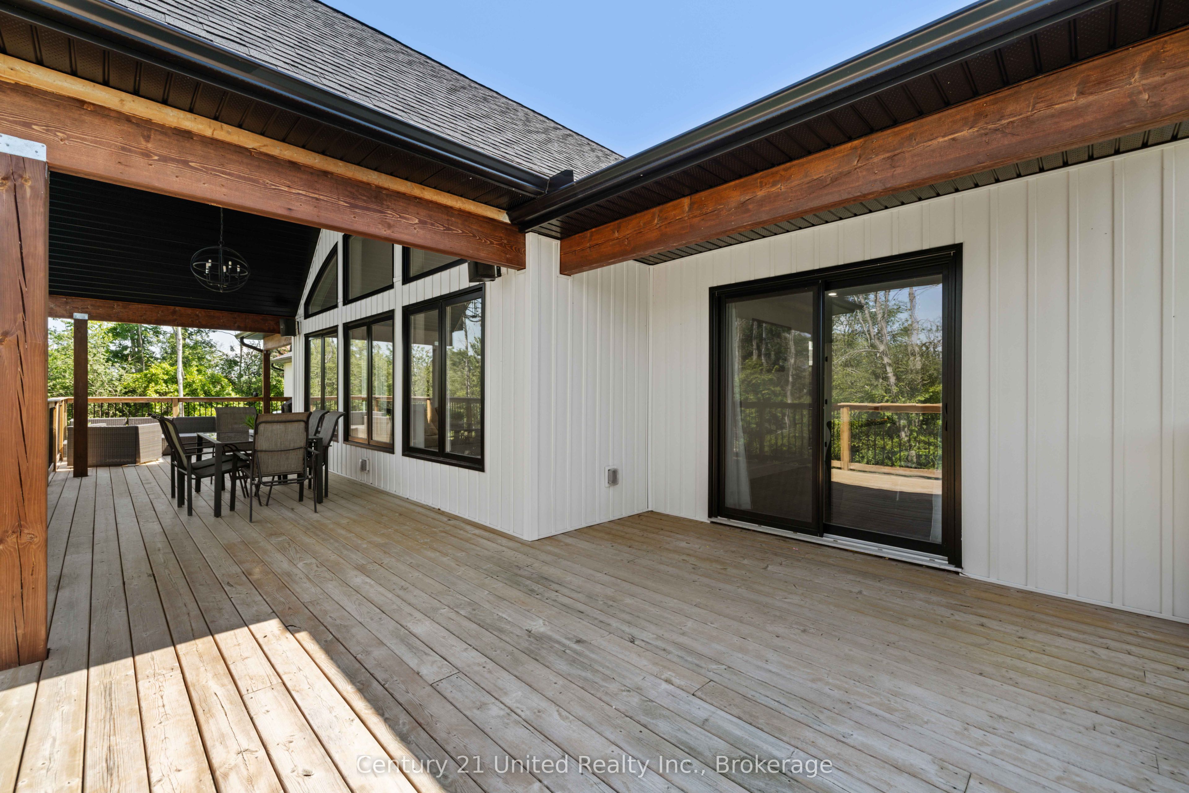 27 Awbrie Lane Property Photo 44