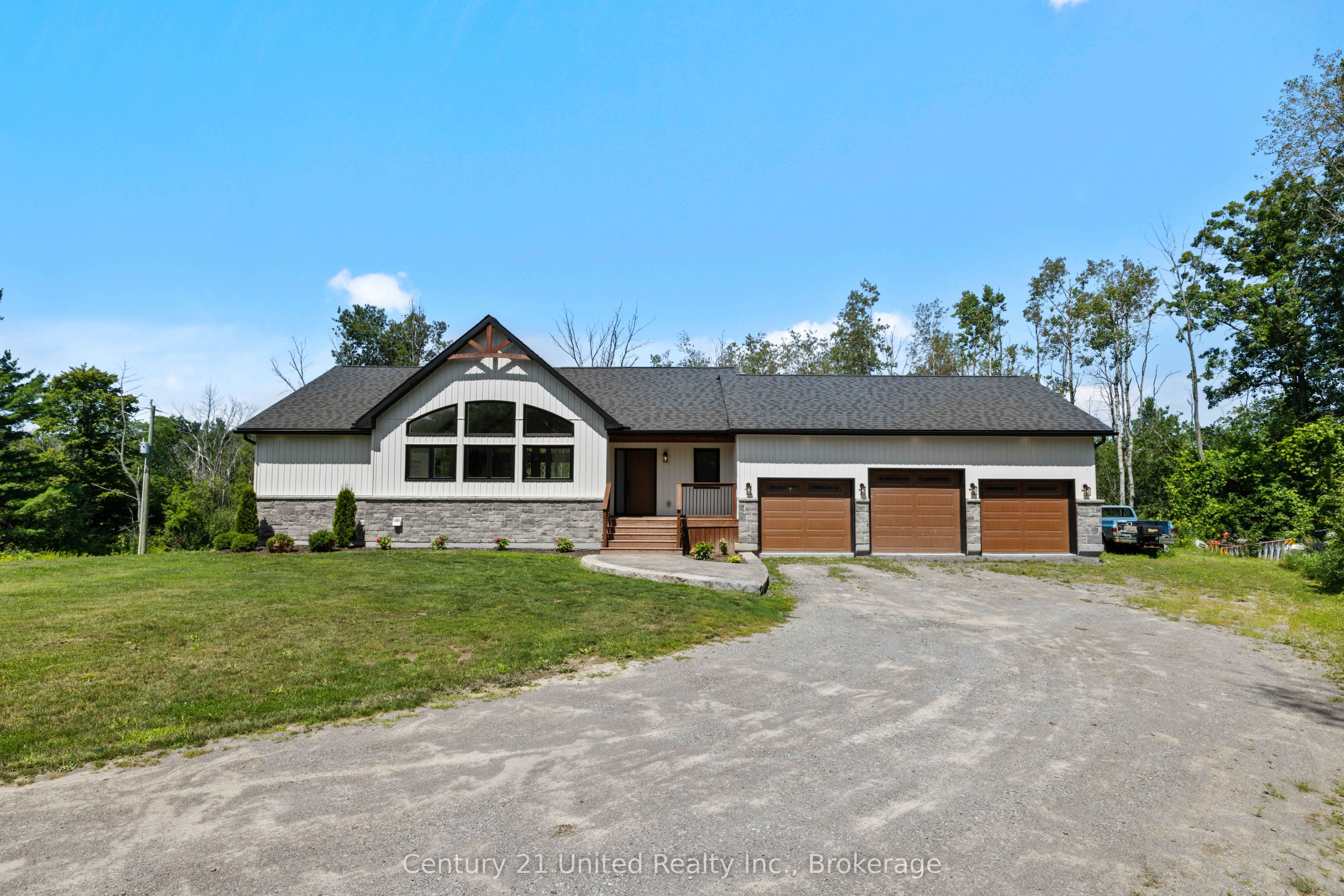 27 Awbrie Lane Property Photo 48