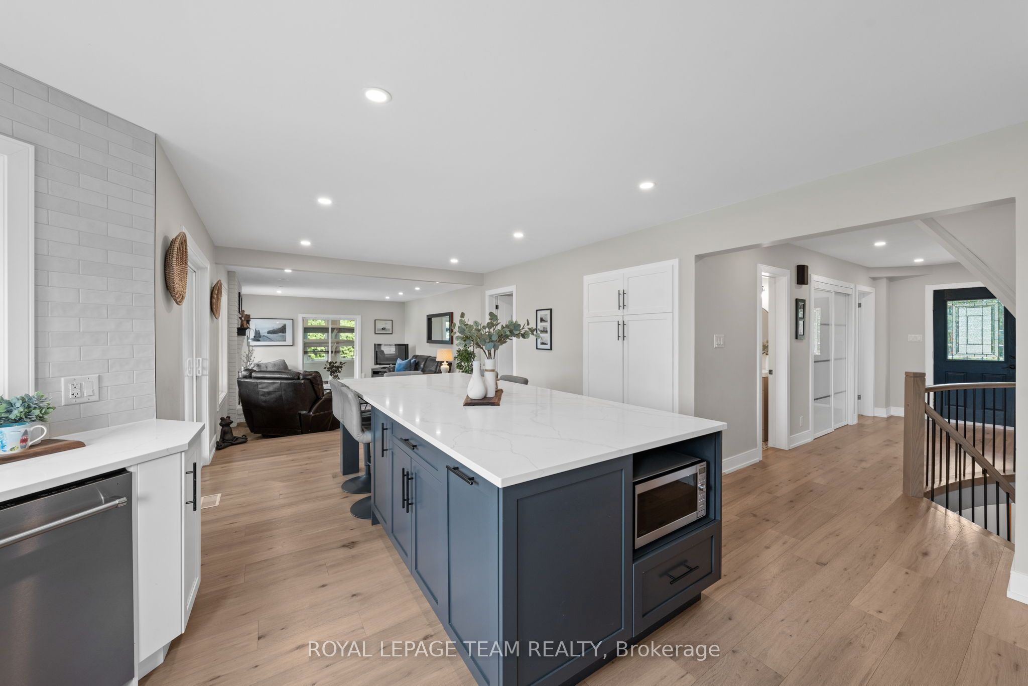 1095 Bravar Drive Property Photo 11