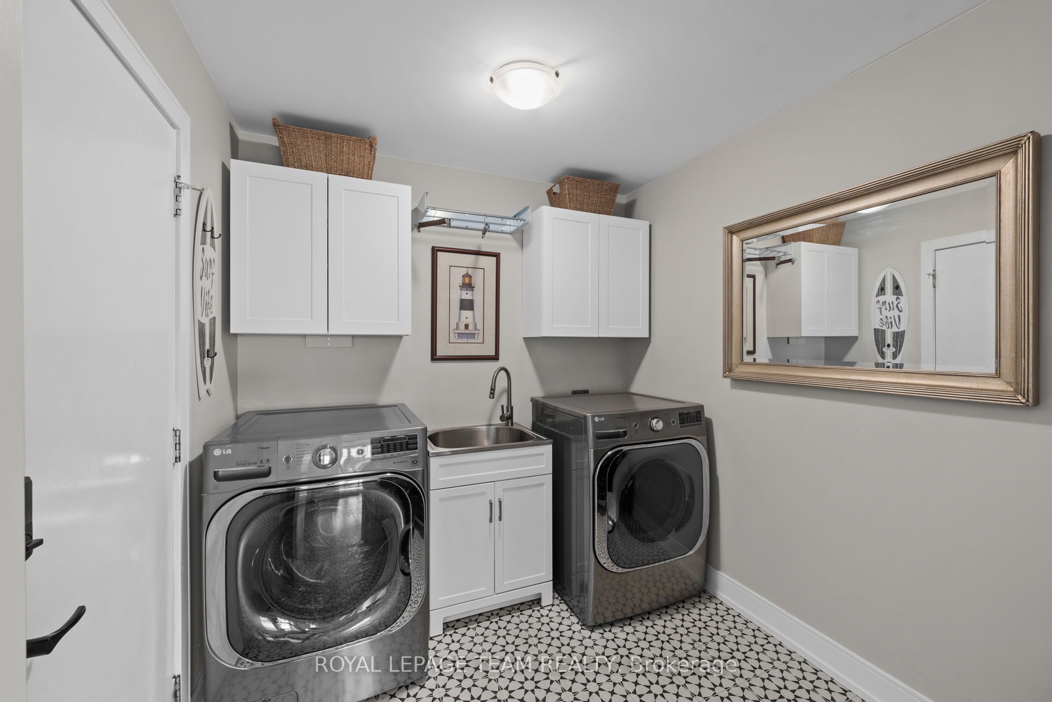 1095 Bravar Drive Property Photo 19