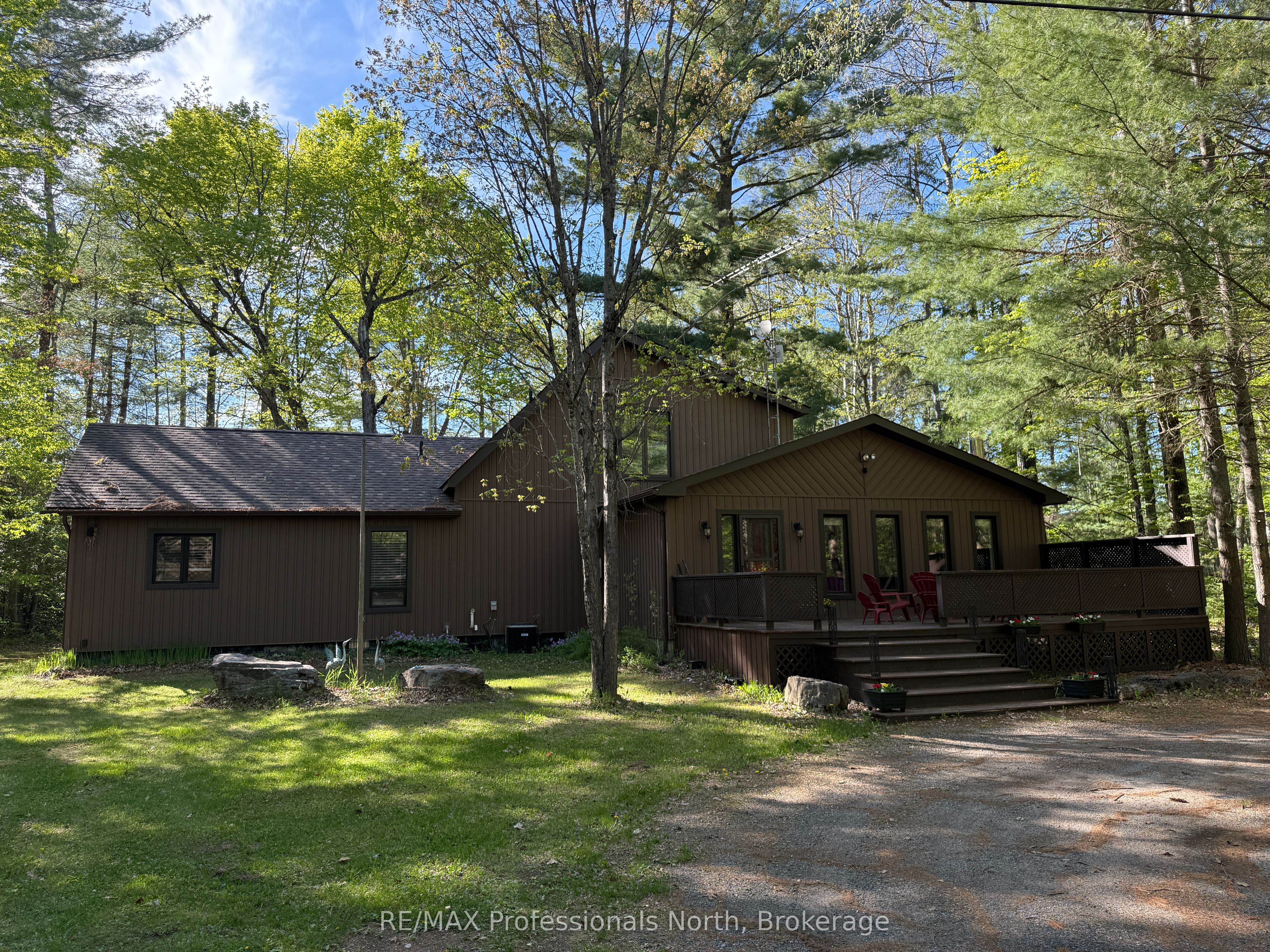 15111 Highway 35 Property Photo 3