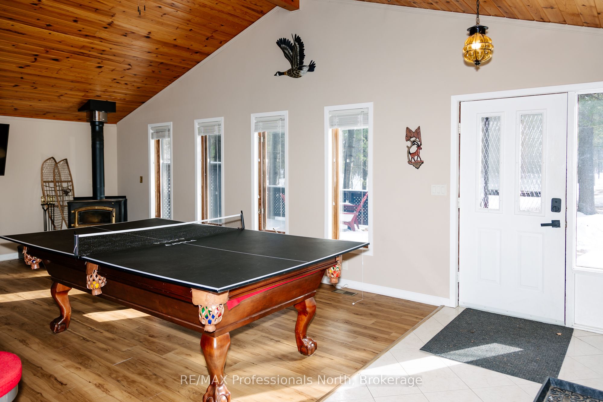 15111 Highway 35 Property Photo 5