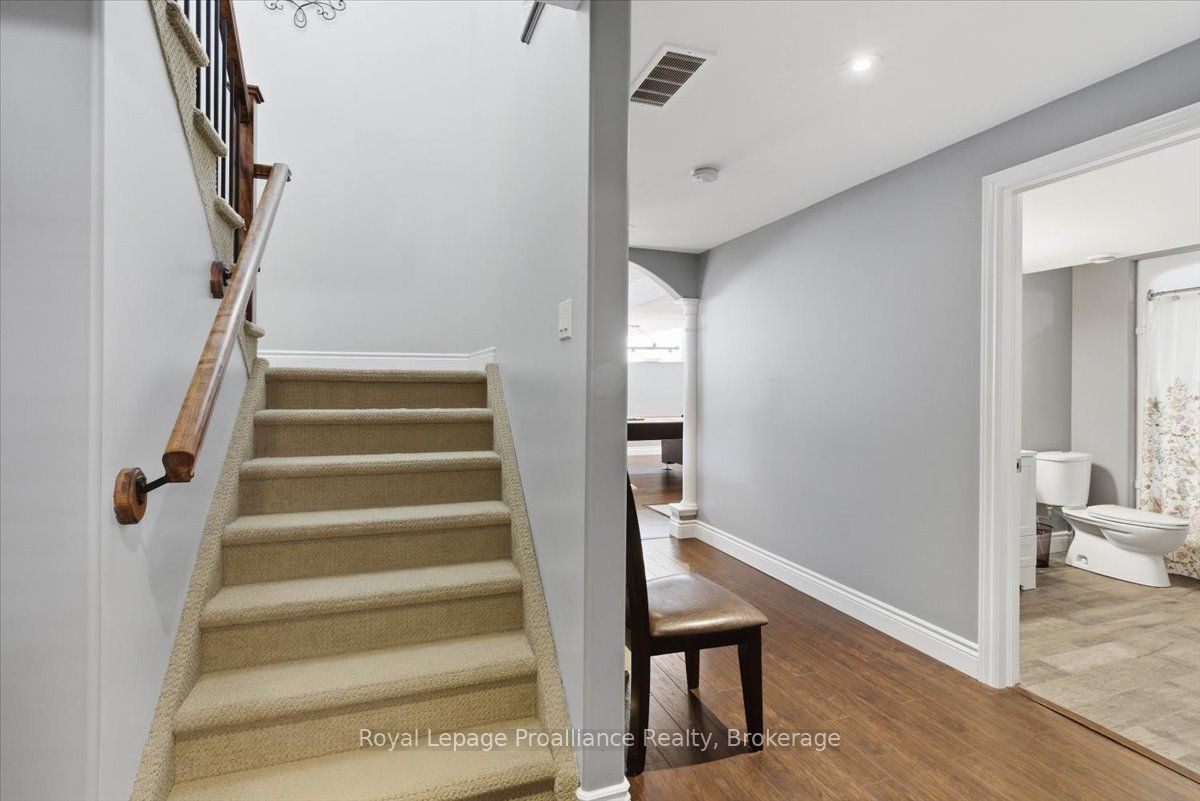109 Pinnacle Street Property Photo 33