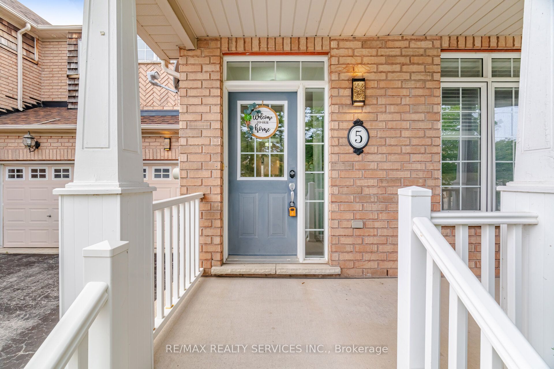 5 Westhampton Way Property Photo 7