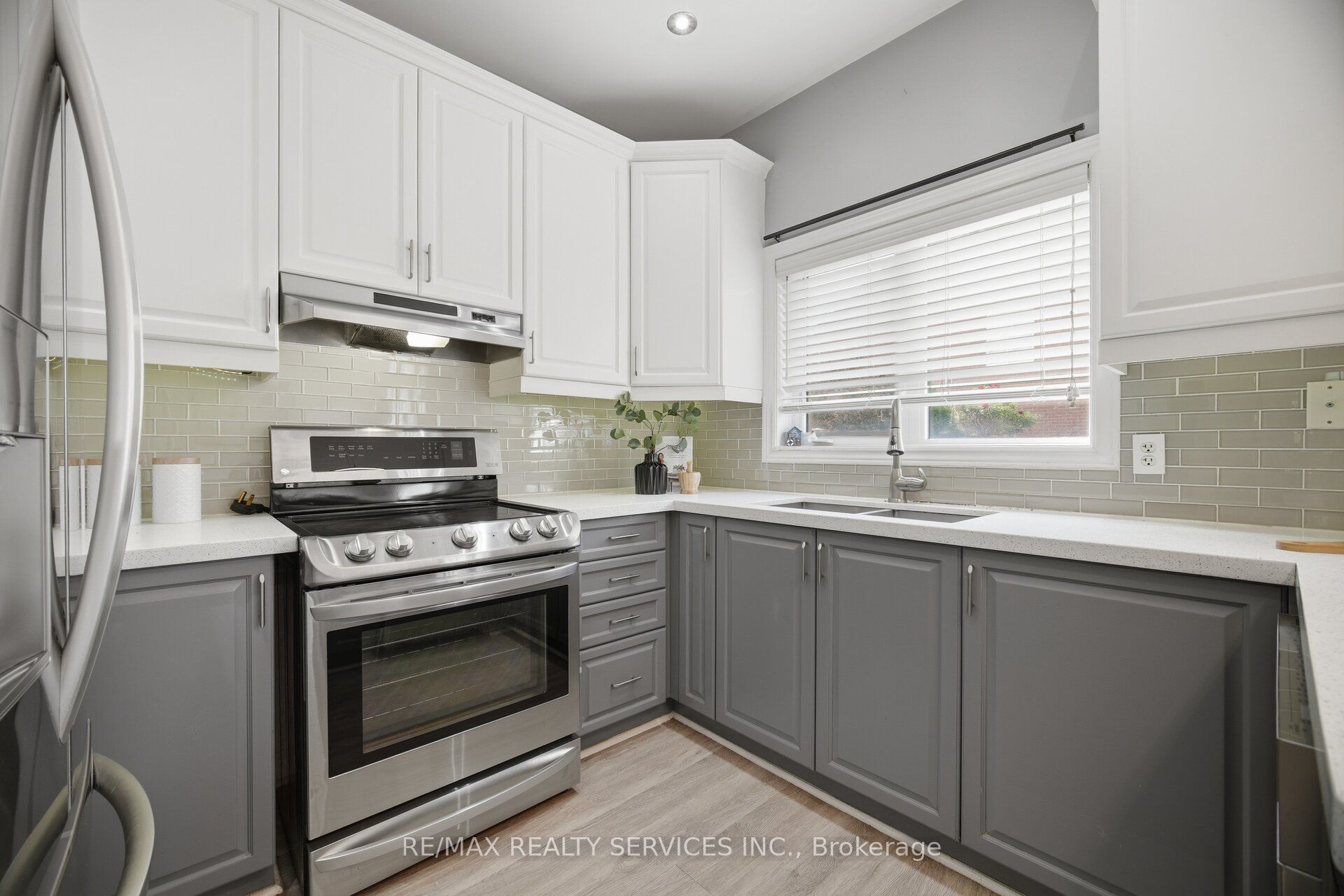 5 Westhampton Way Property Photo 14