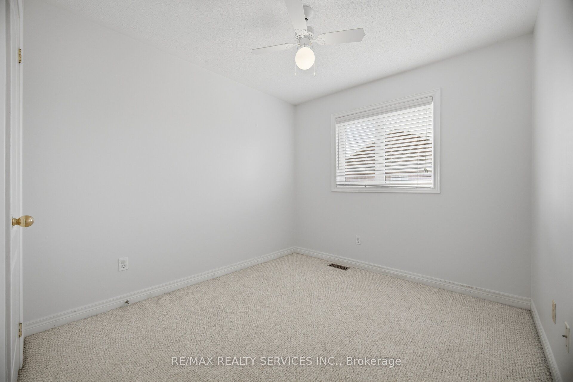 5 Westhampton Way Property Photo 33