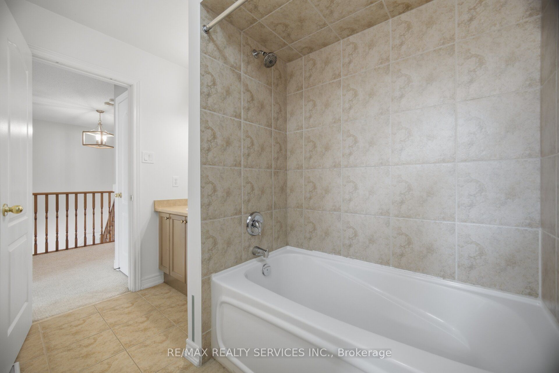 5 Westhampton Way Property Photo 37
