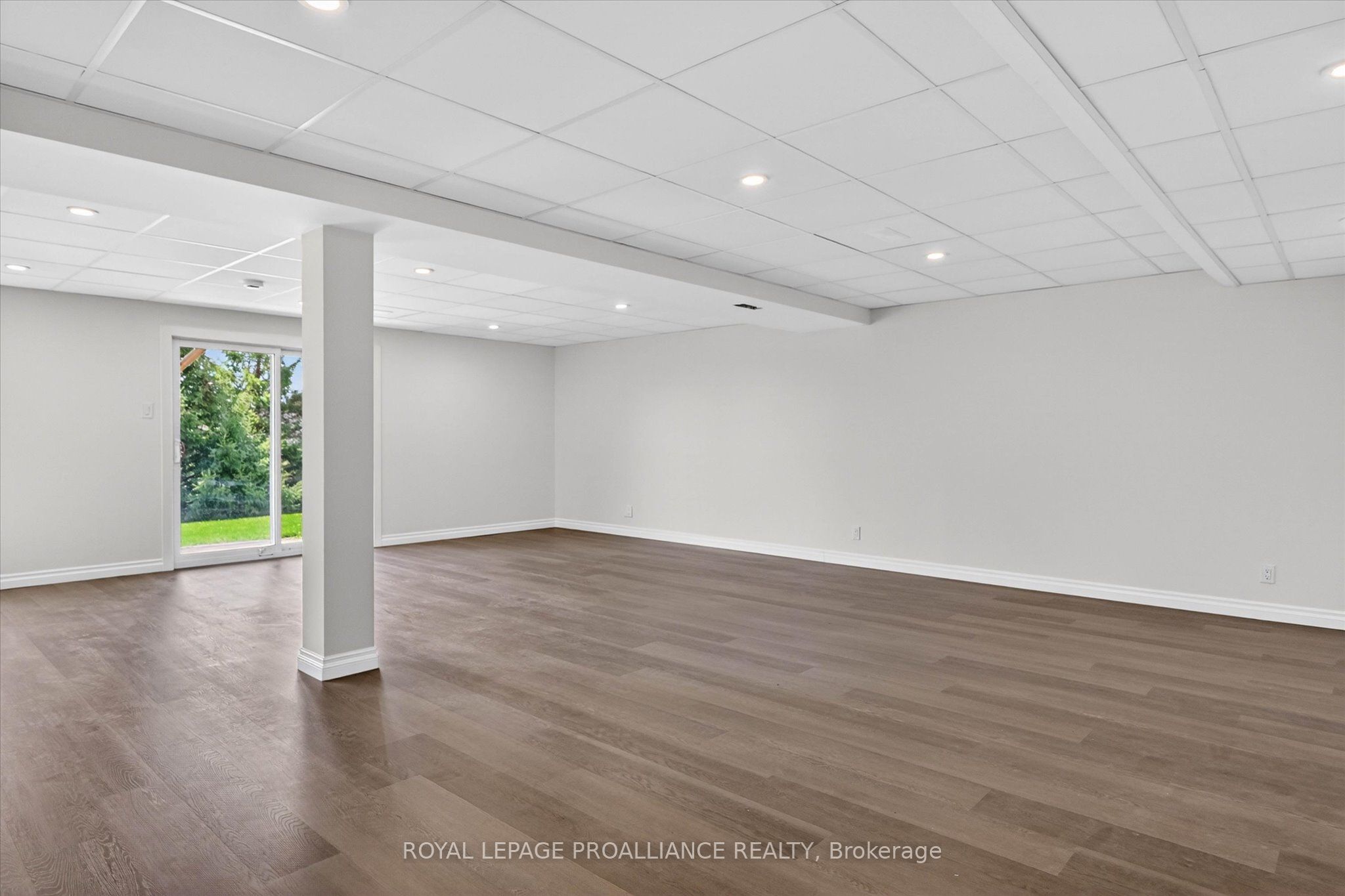 138 Village Crescent Property Photo 29
