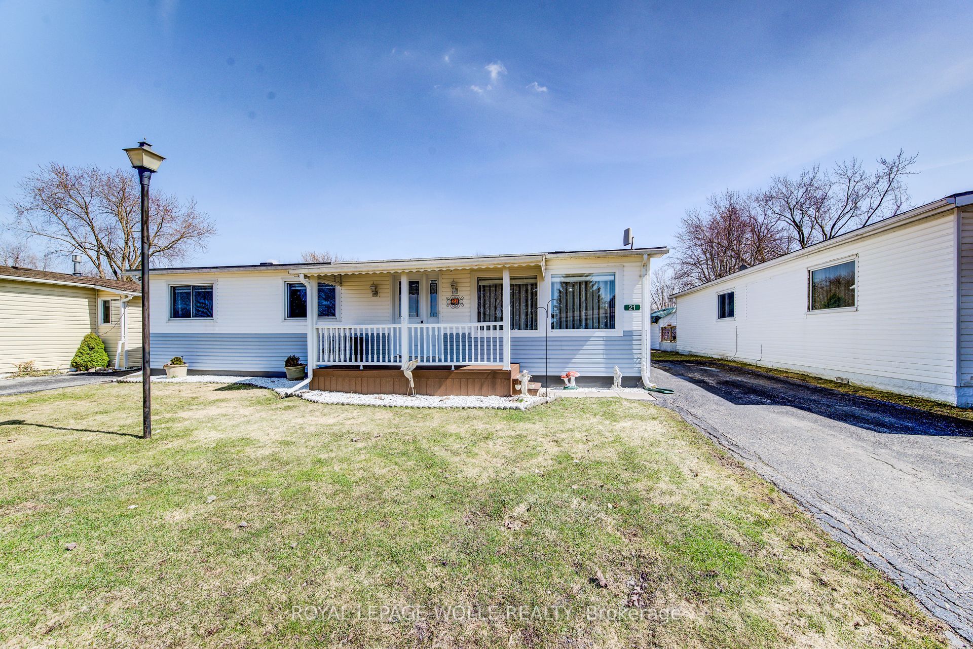 21 Fairview Crescent Property Photo 2