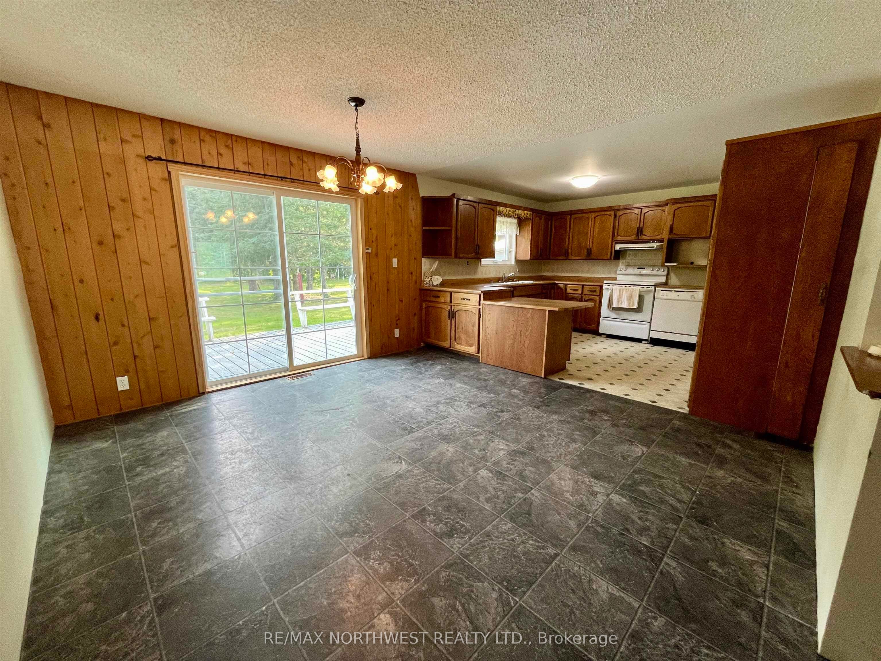 3448 Hwy 71 Property Photo 7