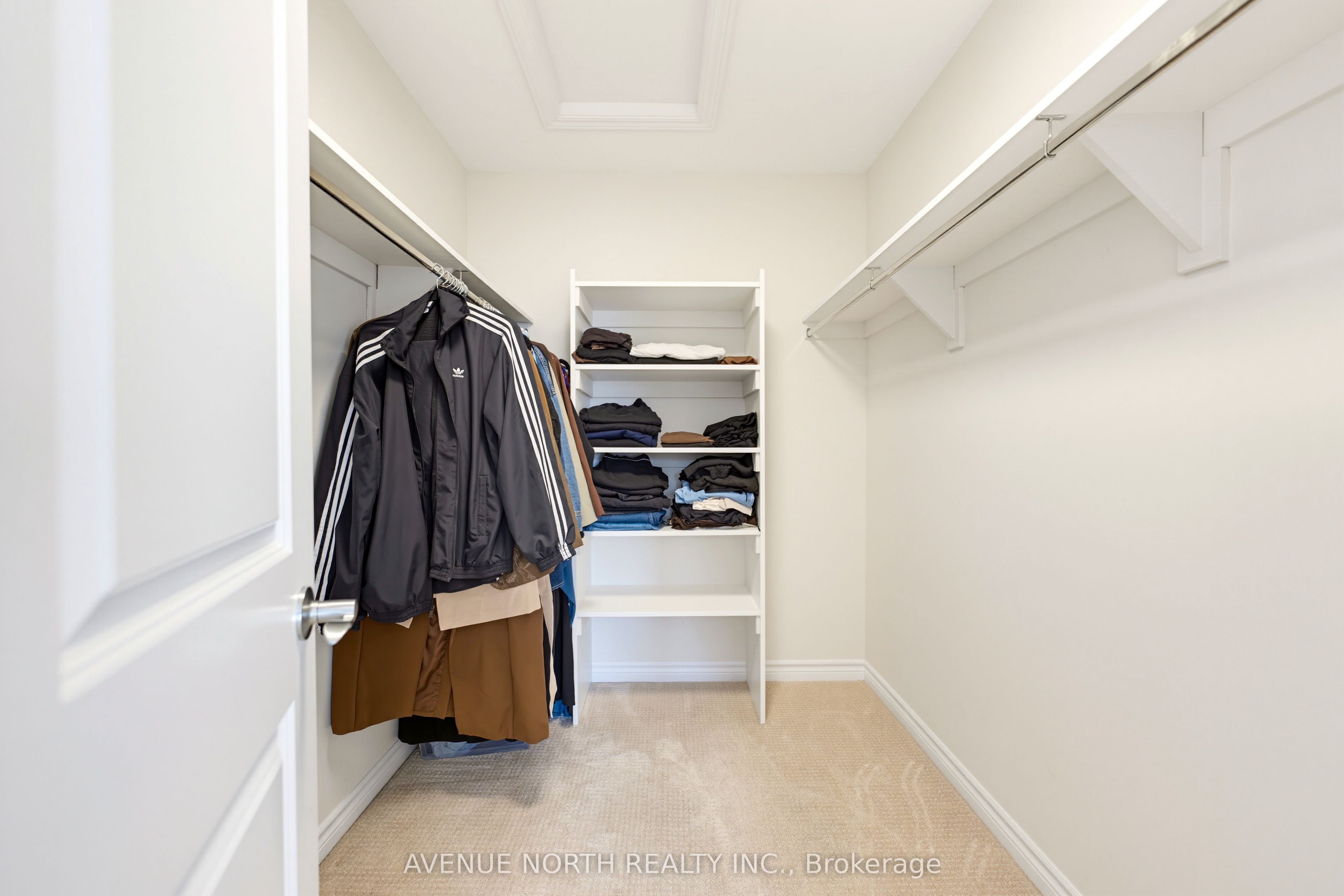 321 Grackle Street Property Photo 29