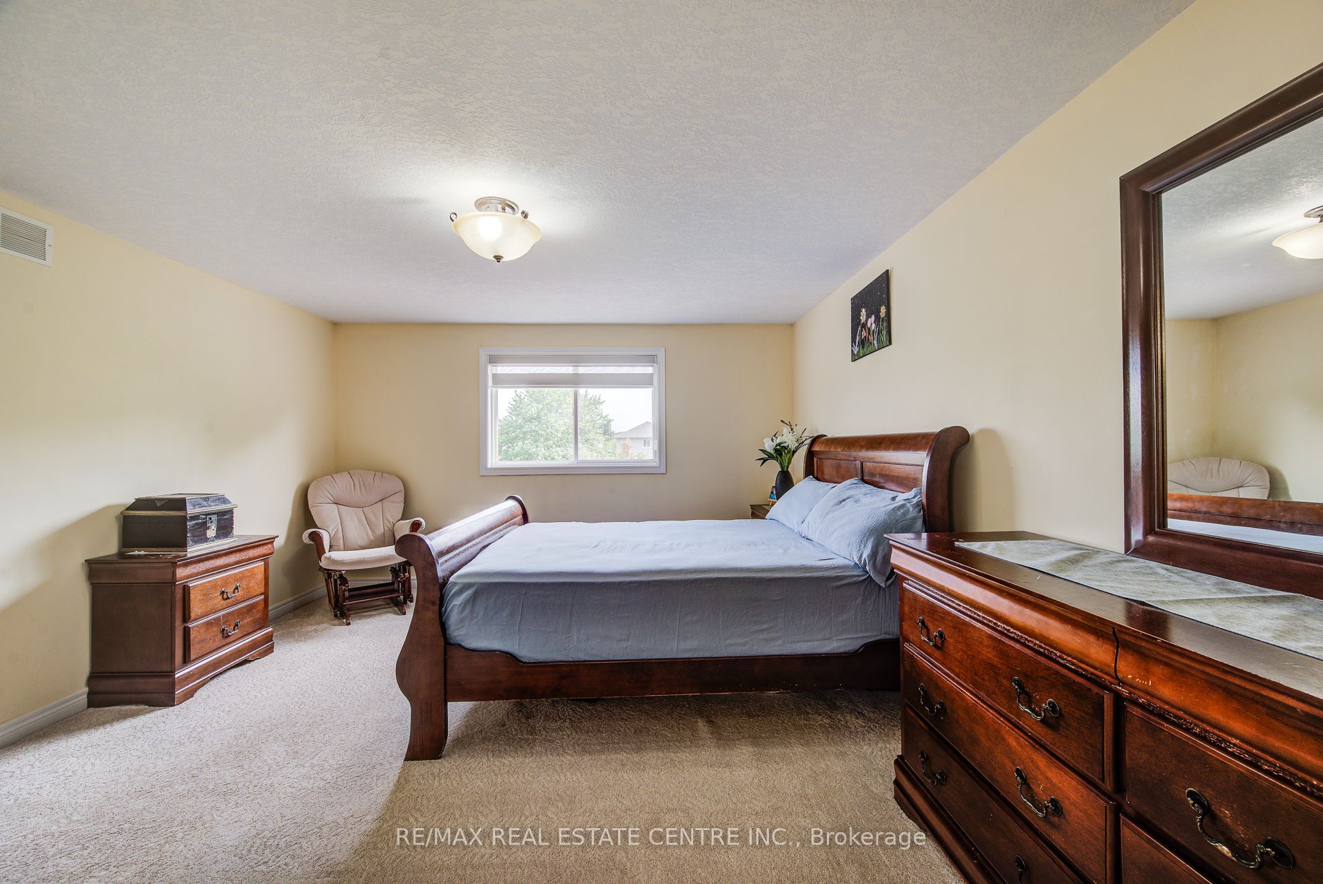 16 Paulstown Crescent Property Photo 35