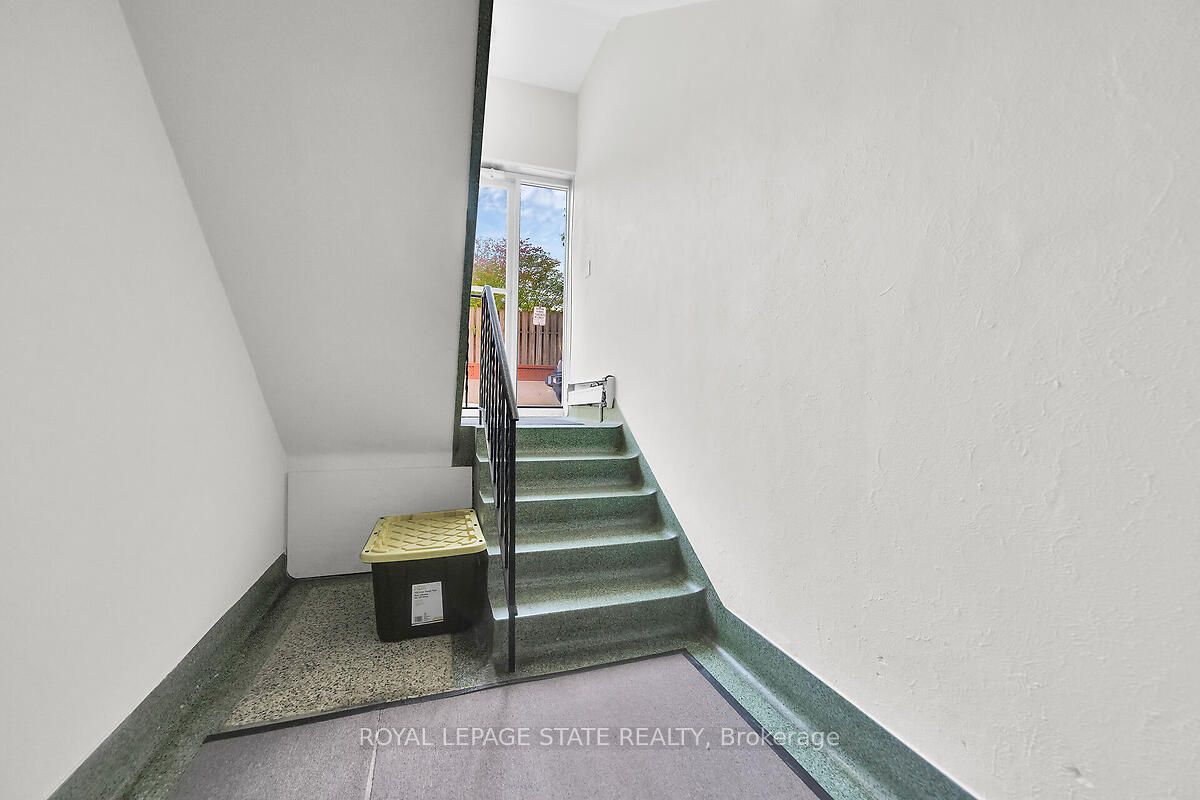 9 Grant Boulevard 107 Property Photo 31