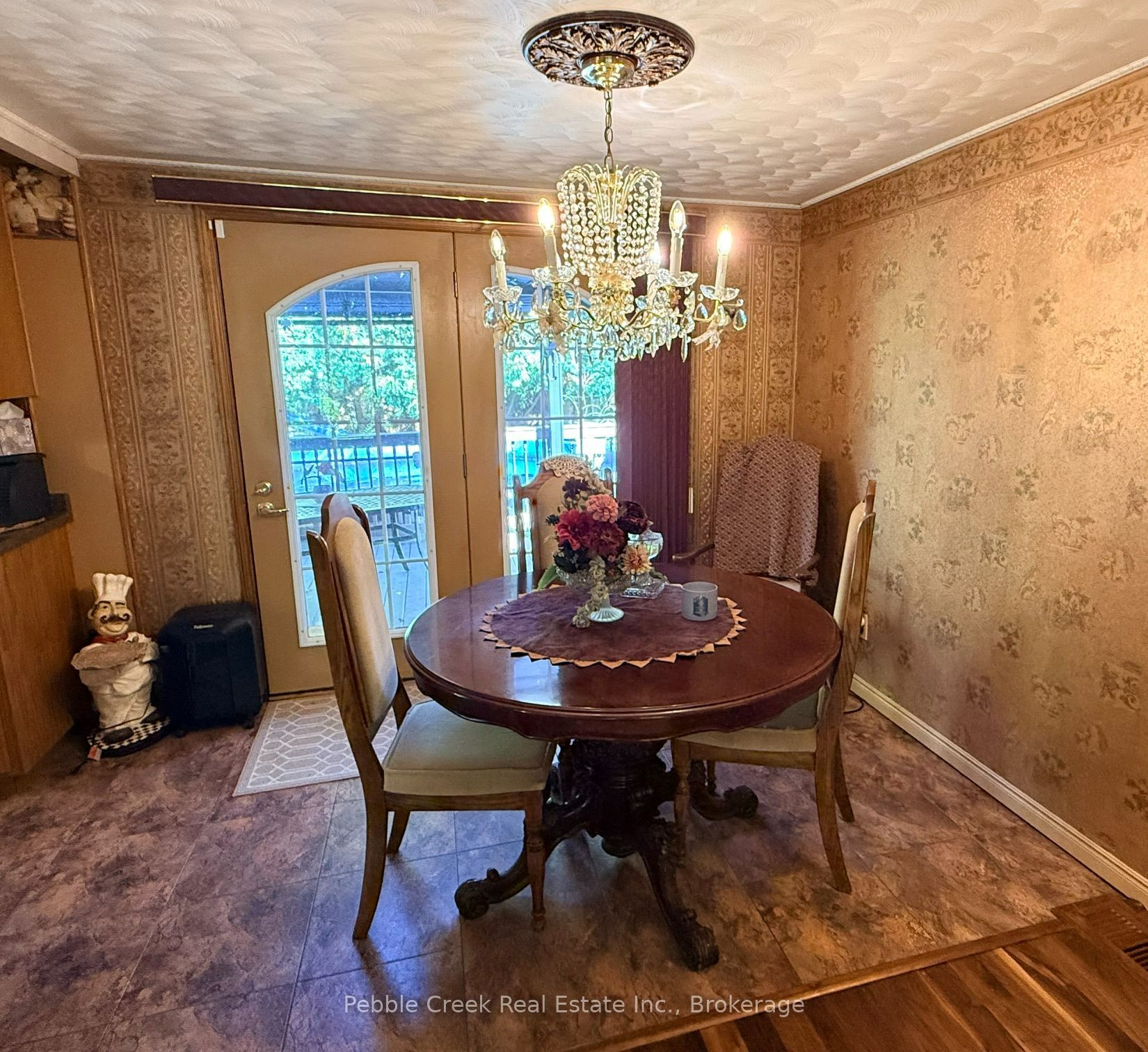 6 Garden Road Property Photo 12
