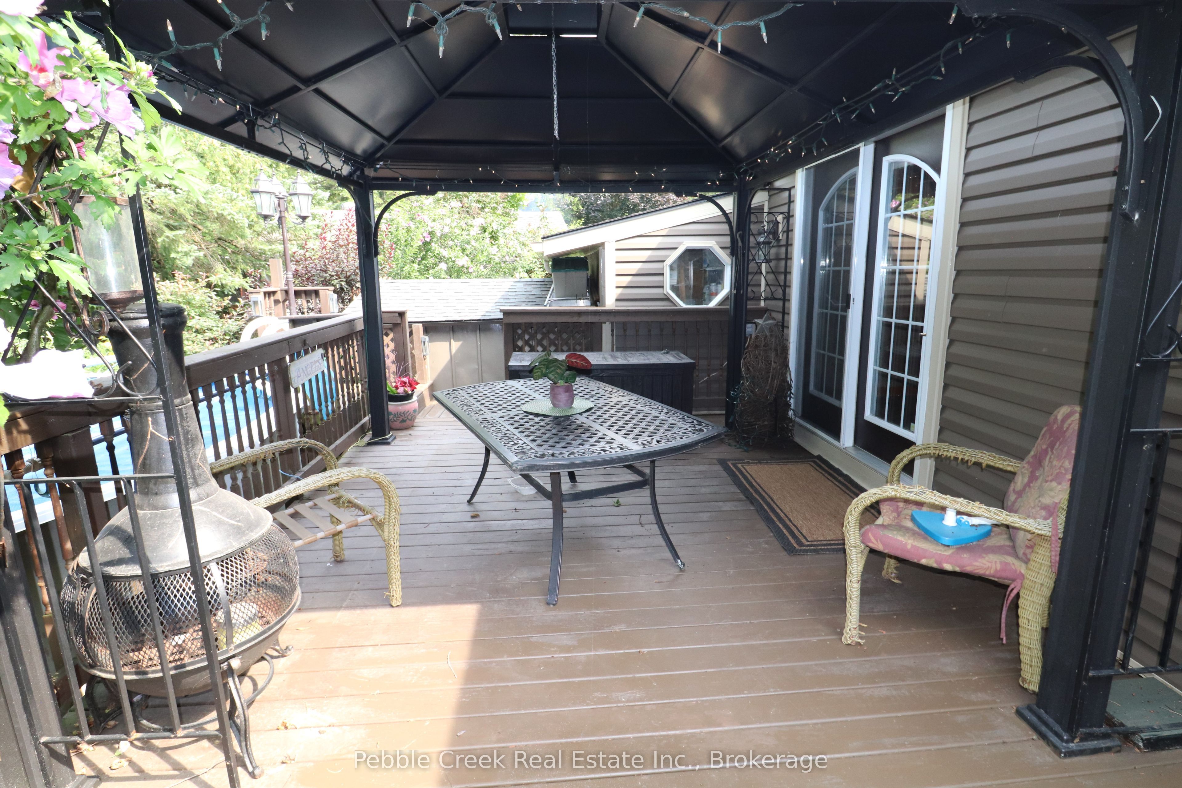 6 Garden Road Property Photo 34