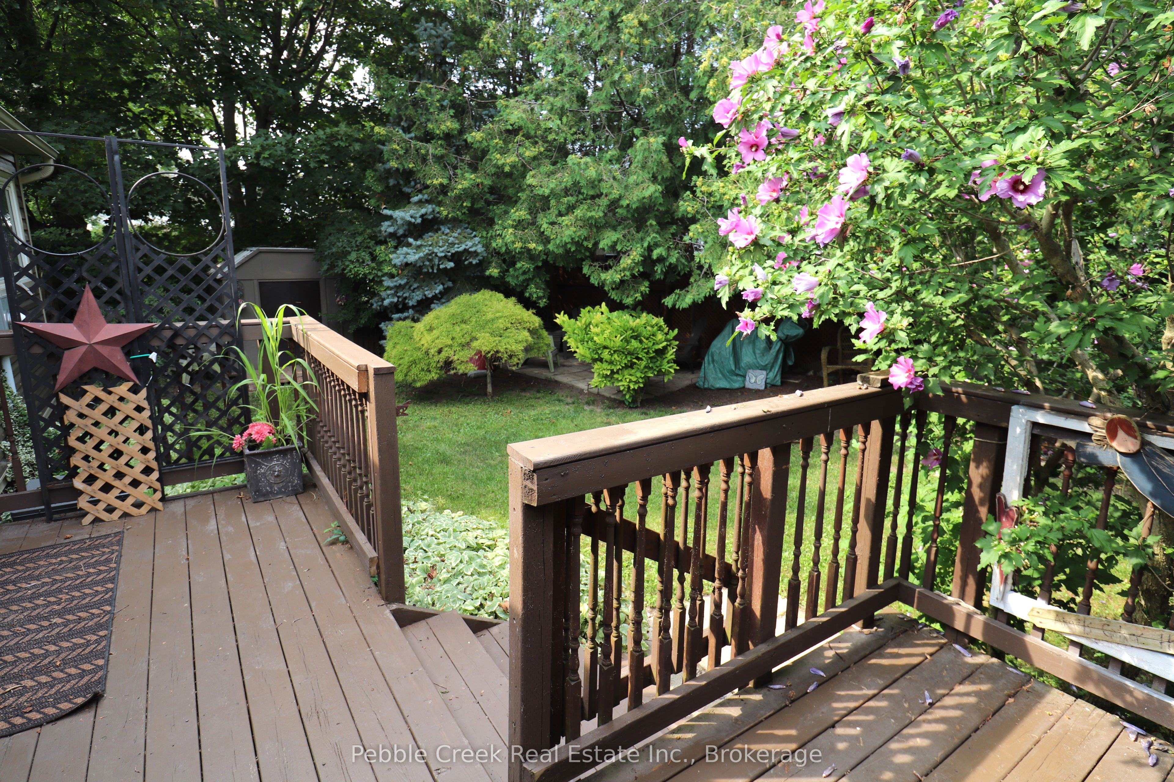 6 Garden Road Property Photo 36