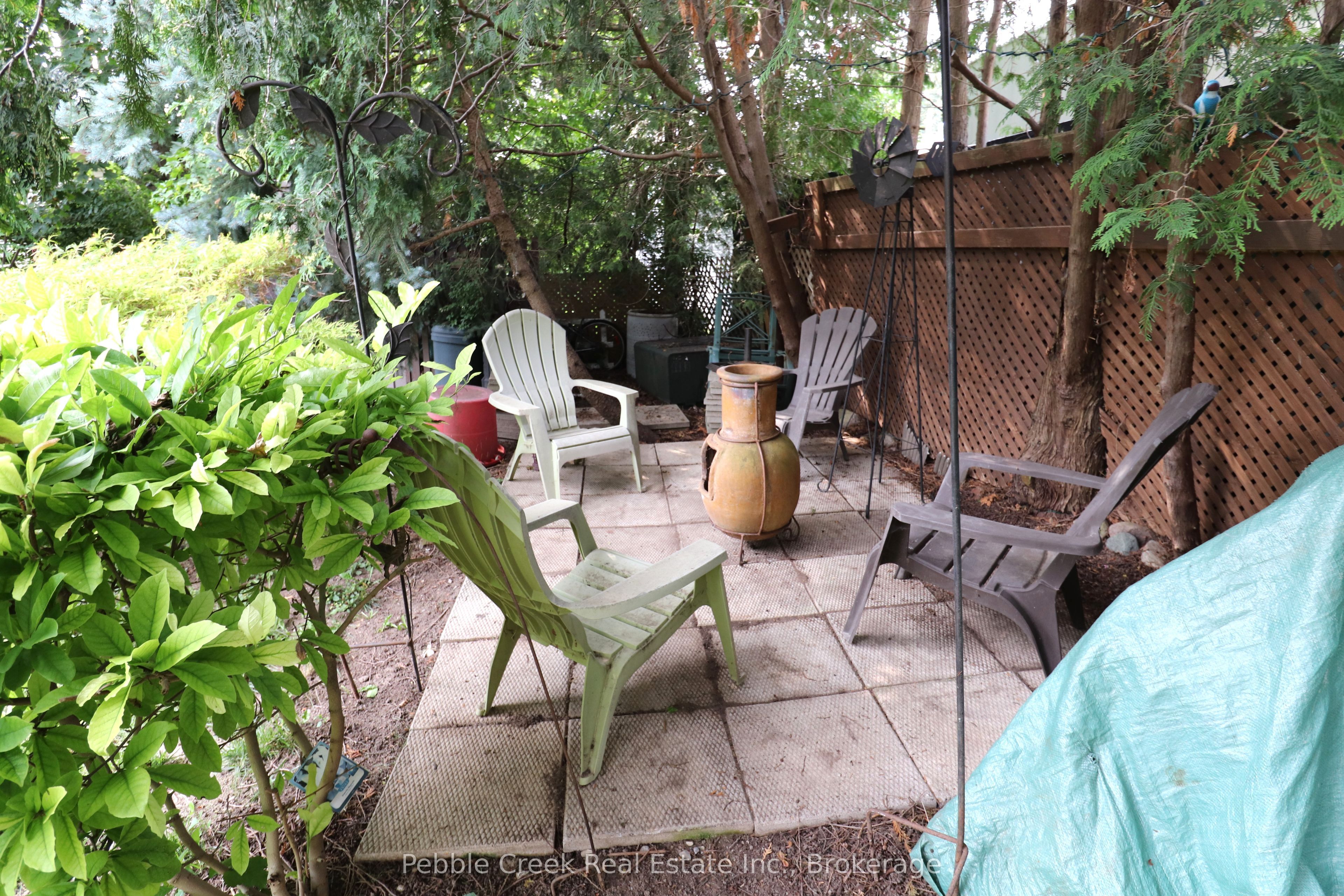 6 Garden Road Property Photo 38