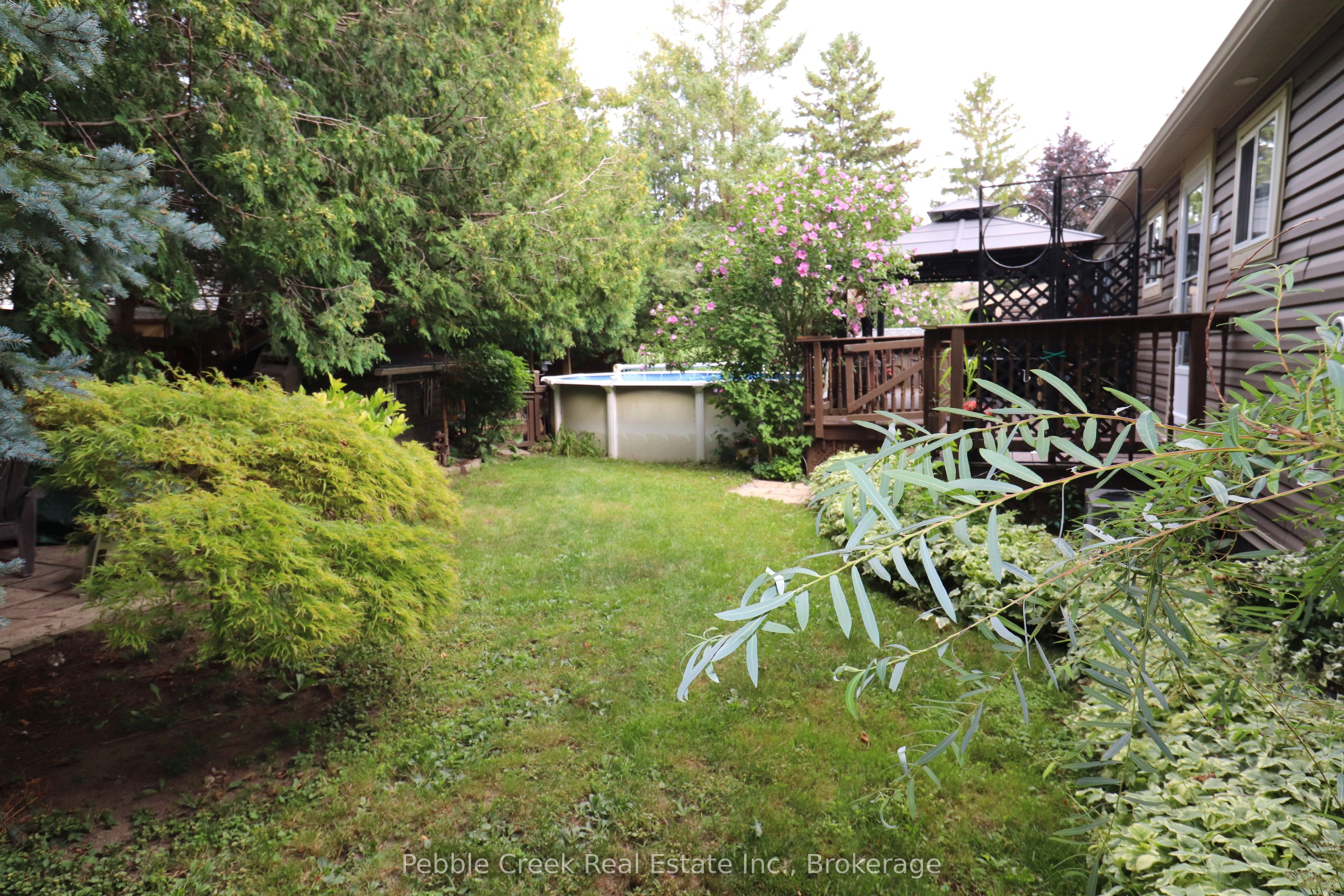 6 Garden Road Property Photo 40