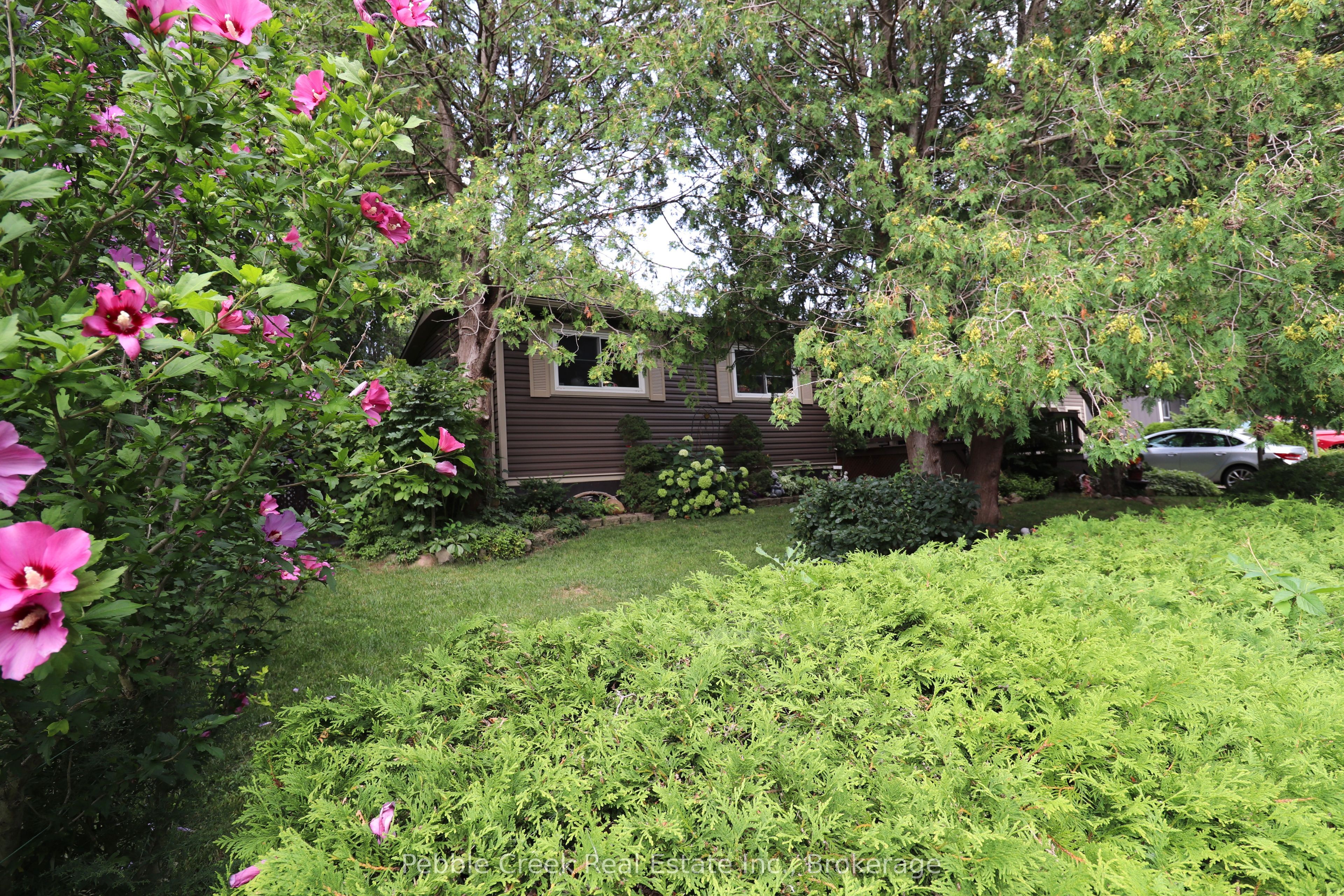 6 Garden Road Property Photo 45