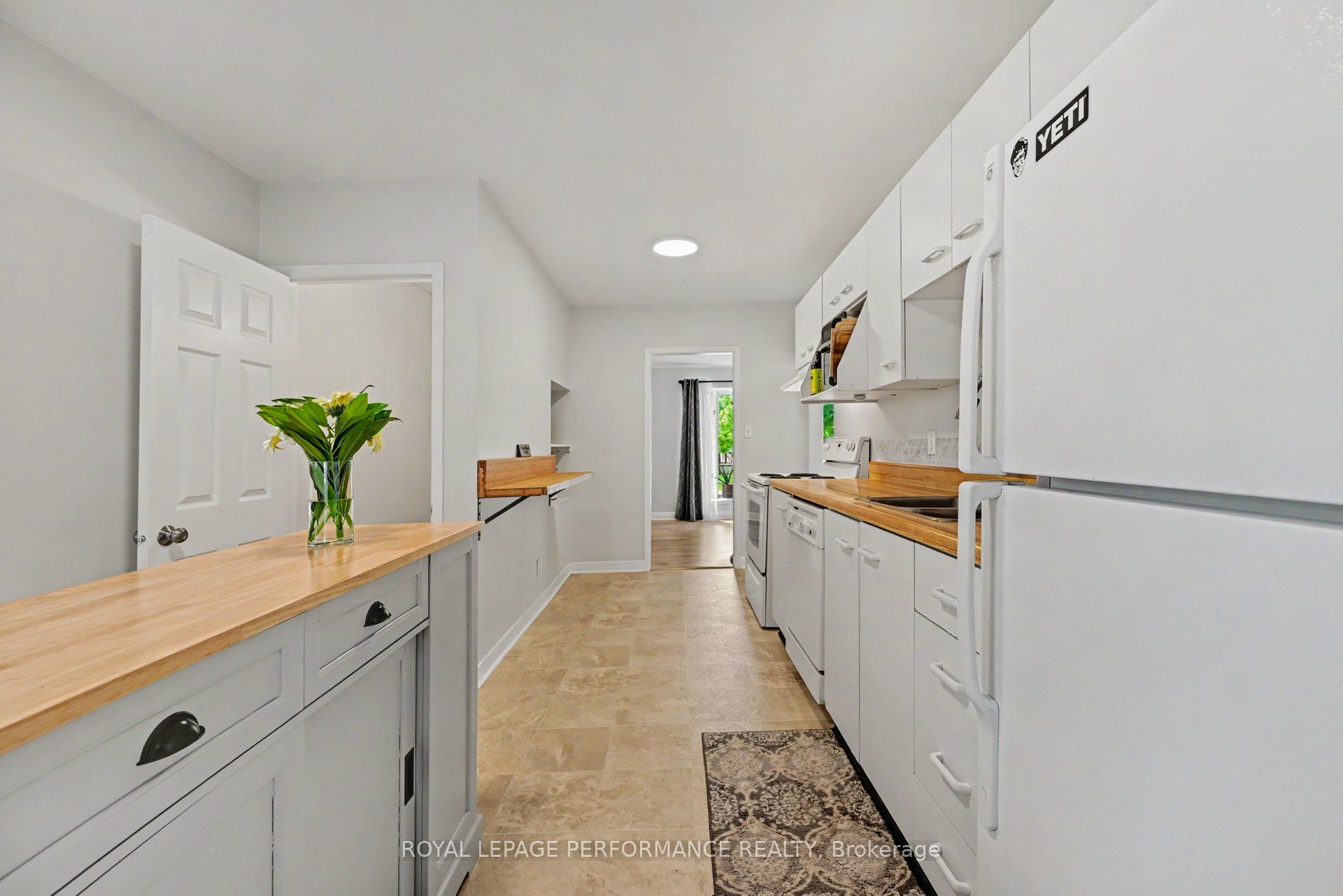 1 Adam Dixon Avenue Property Photo 14