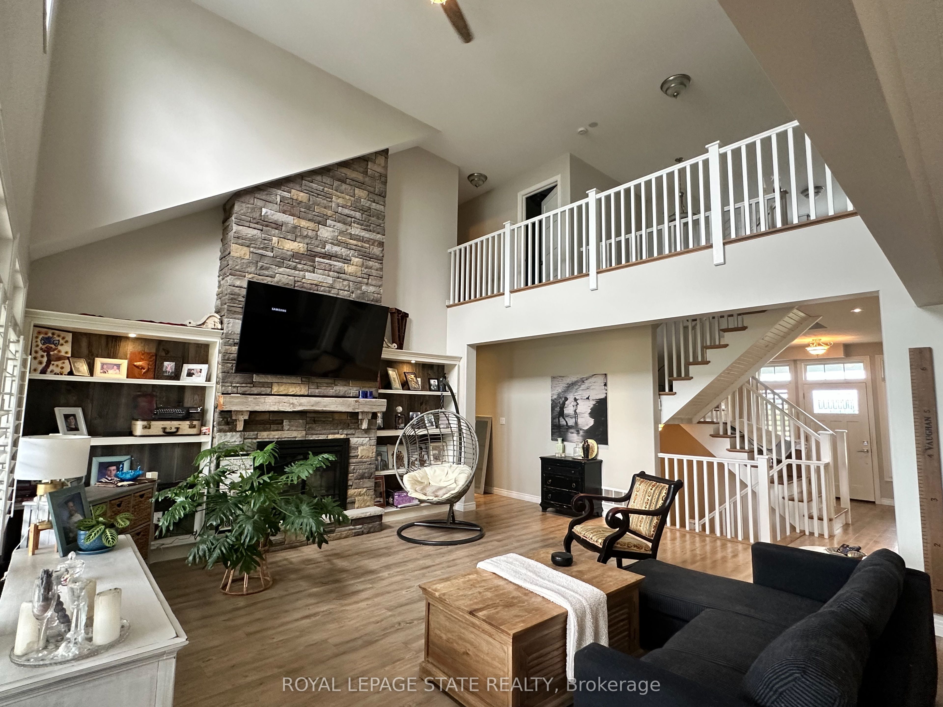 3176 Lakeshore Road Property Photo 16