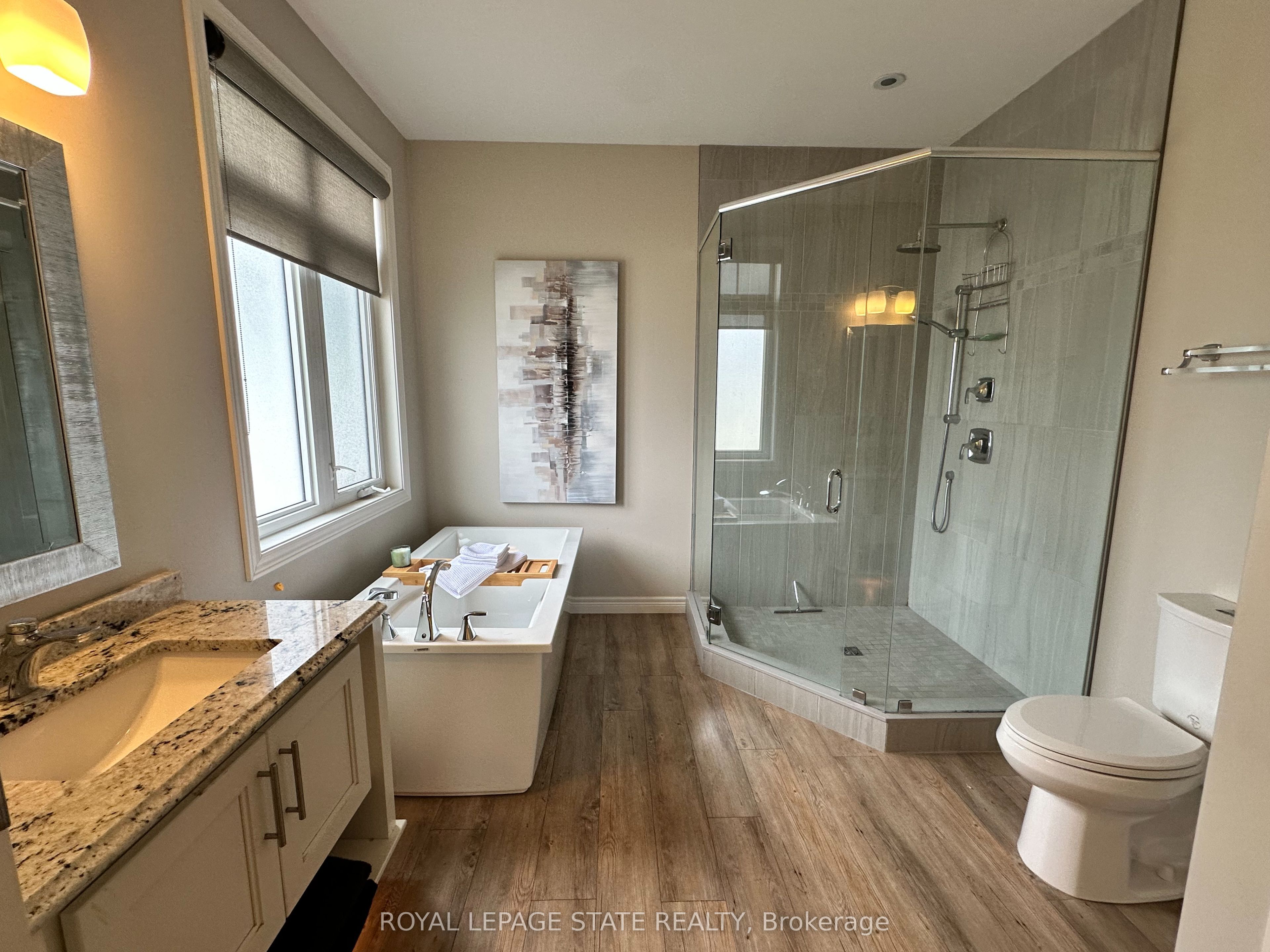 3176 Lakeshore Road Property Photo 27