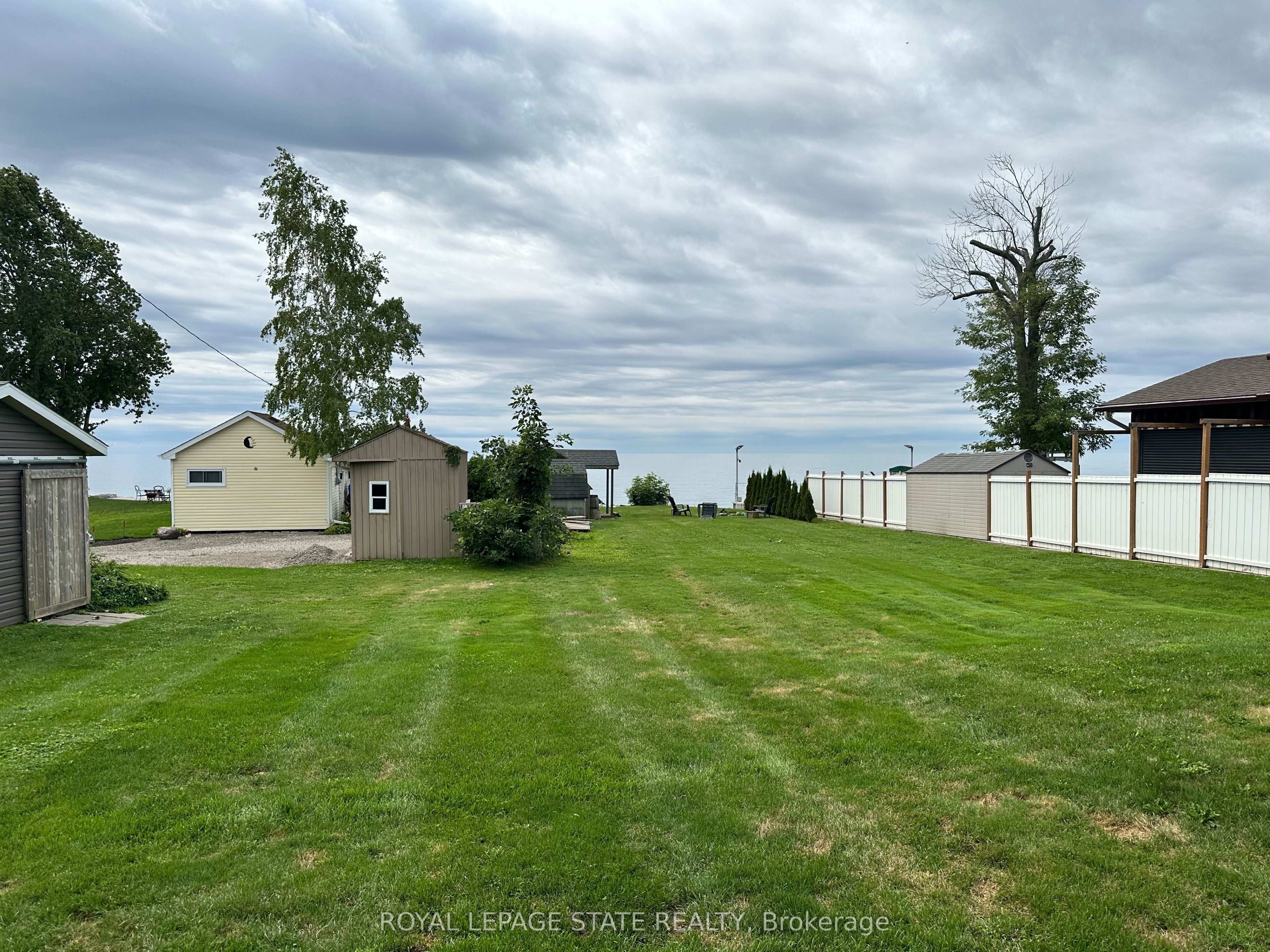 3176 Lakeshore Road Property Photo 43
