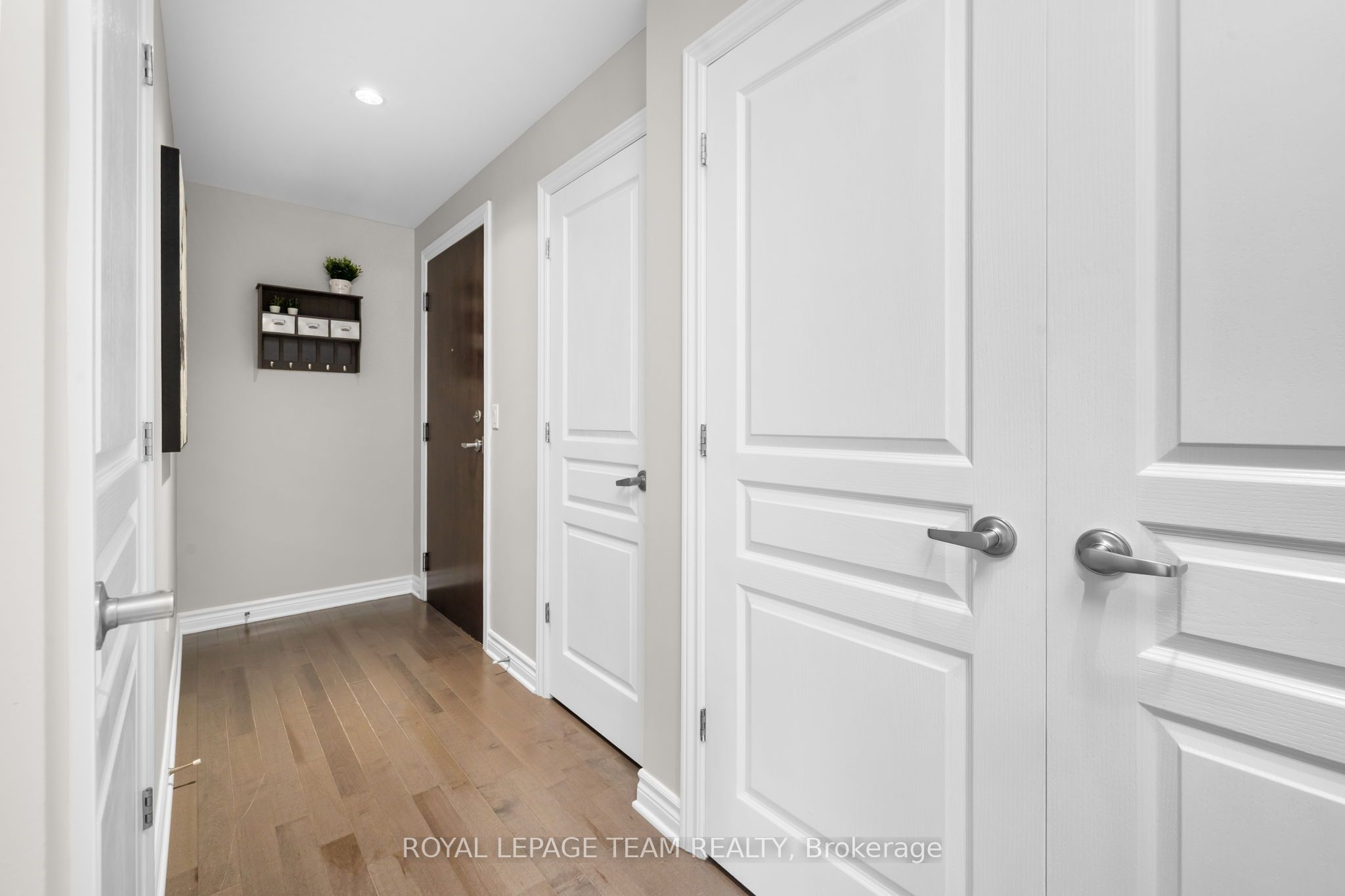 655 Beauparc Private 104 Property Photo 7