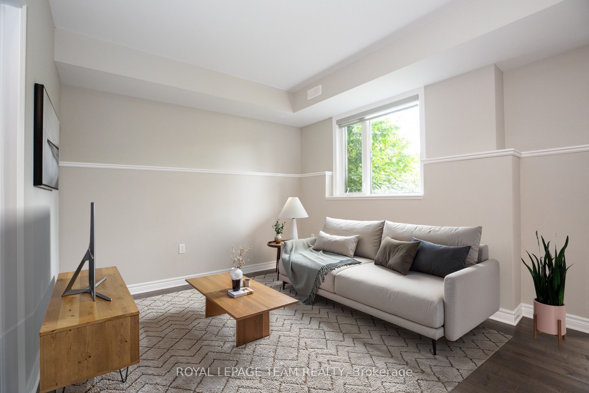 655 Beauparc Private 104 Property Photo 11