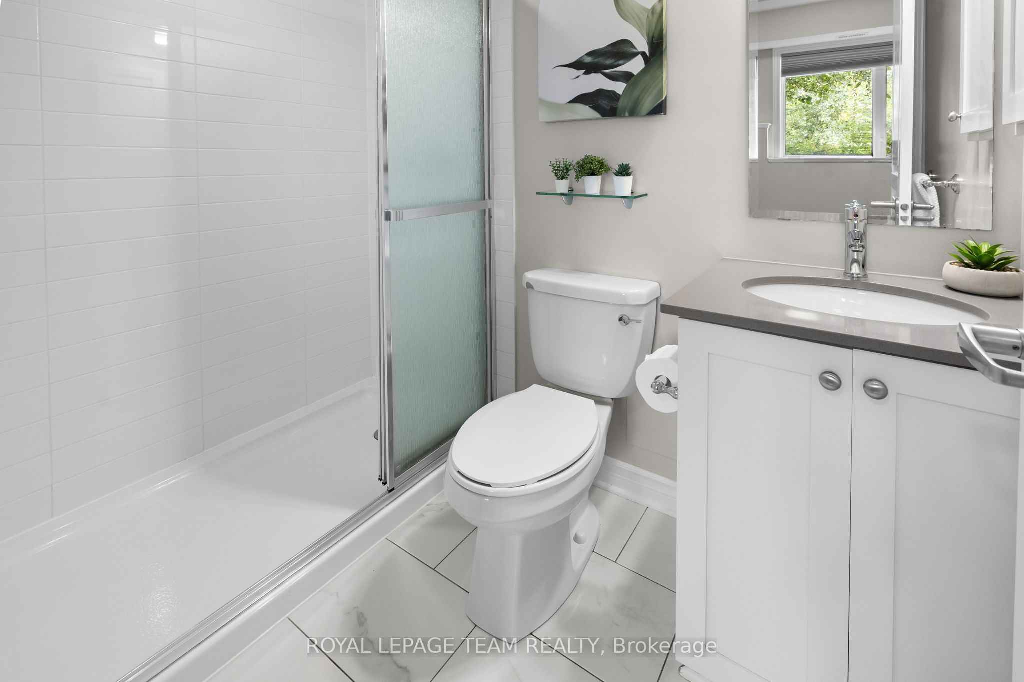 655 Beauparc Private 104 Property Photo 20