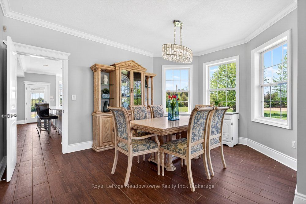 6750 Beatty Line N Property Photo 6