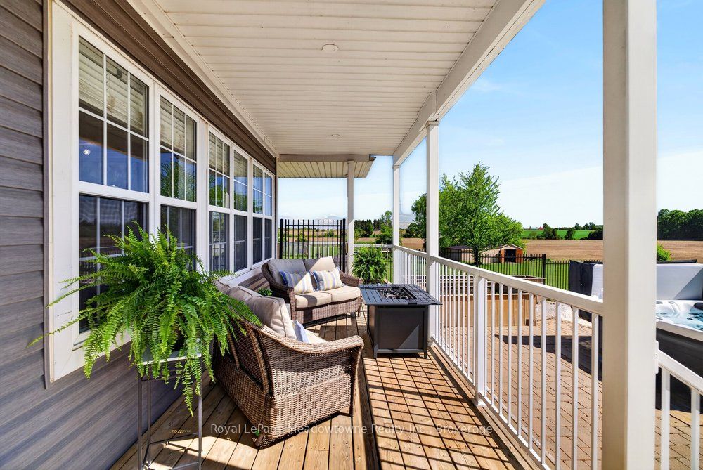 6750 Beatty Line N Property Photo 34