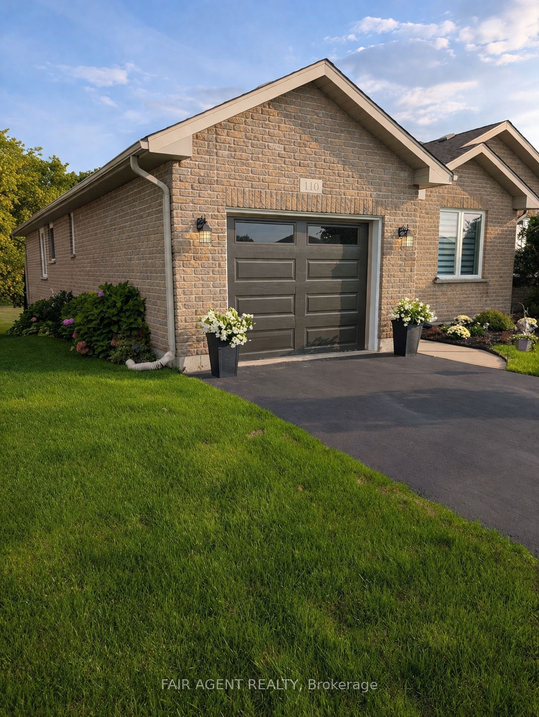 110 Milton Seiler Crescent Property Photo 3