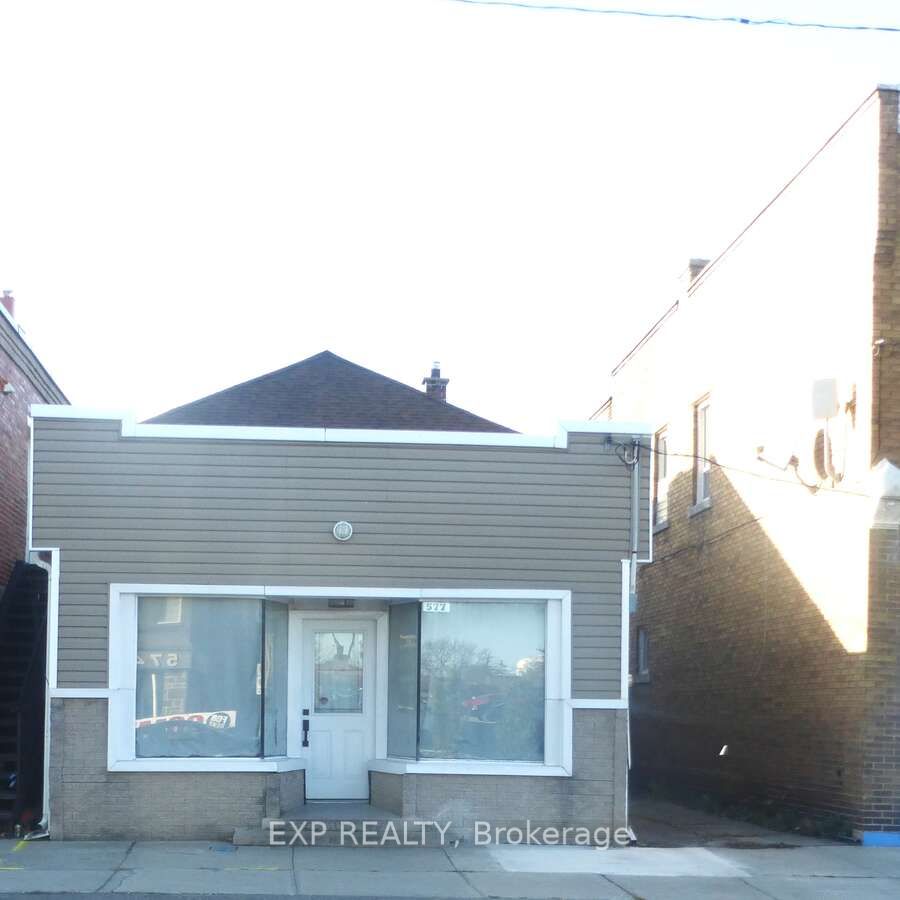 577 King Street Property Photo 1