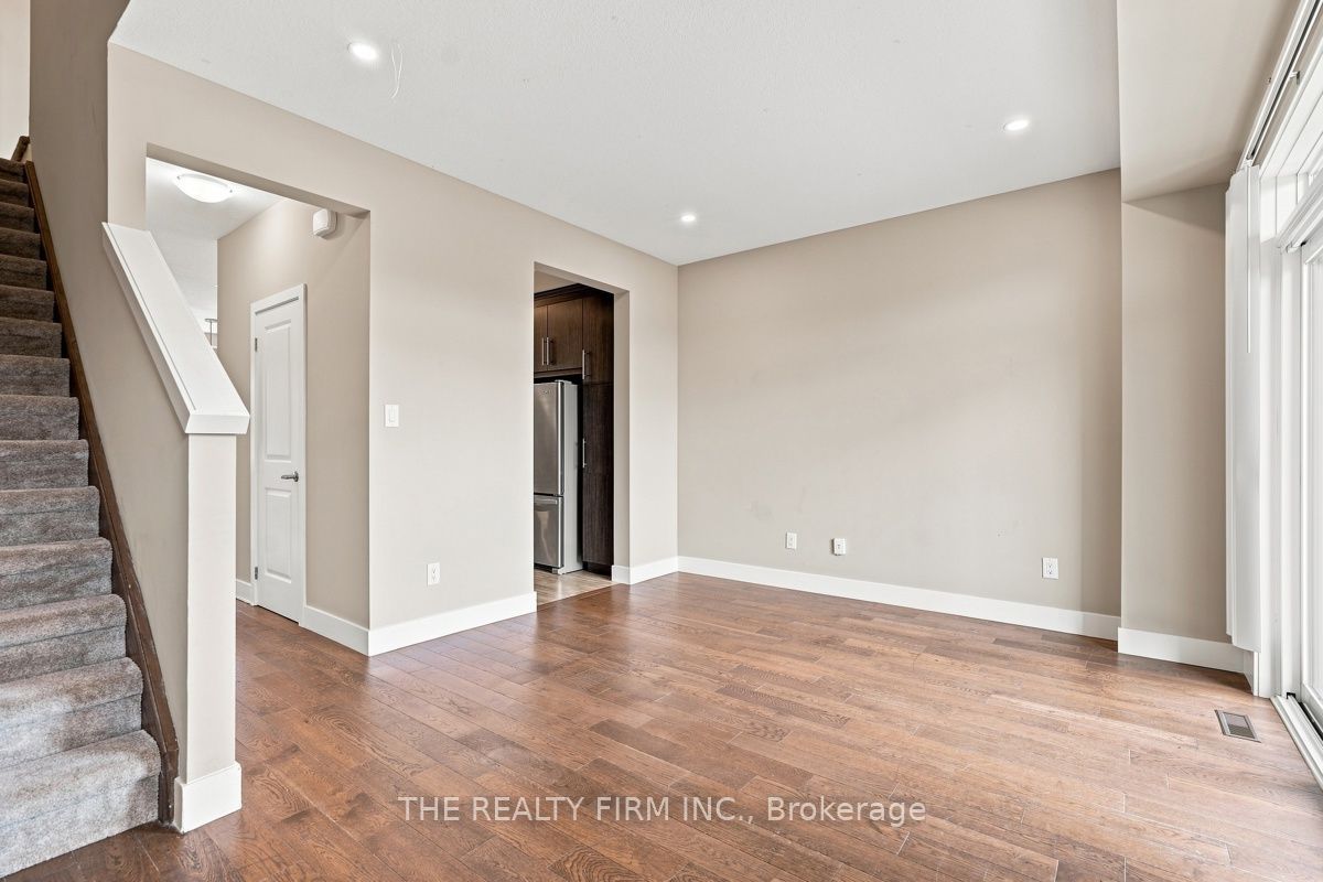 2140 Meadowgate Boulevard Property Photo 12