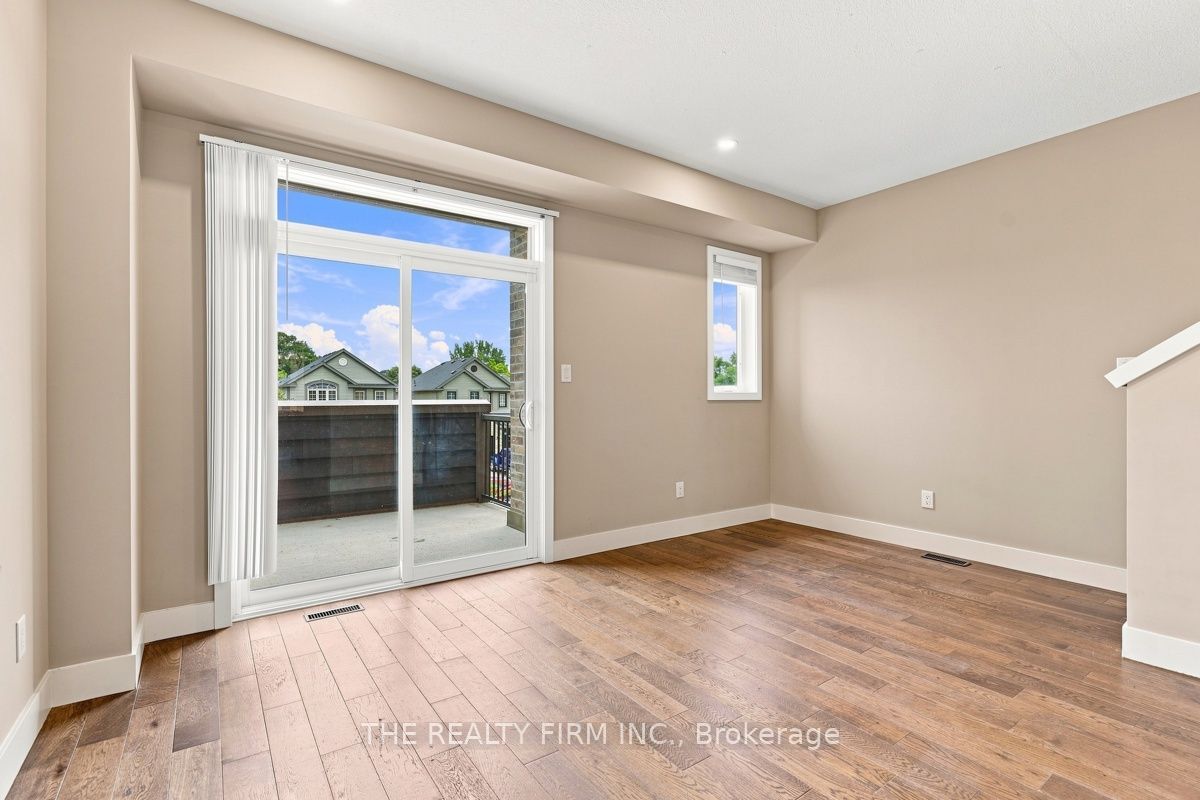 2140 Meadowgate Boulevard Property Photo 13