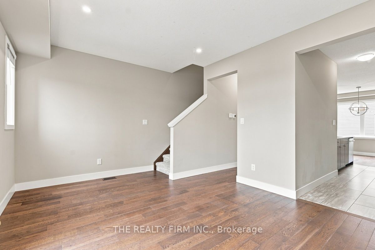 2140 Meadowgate Boulevard Property Photo 14