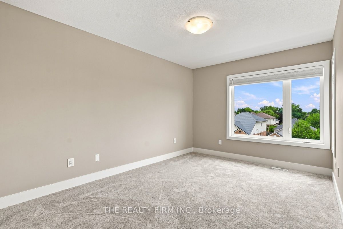 2140 Meadowgate Boulevard Property Photo 17
